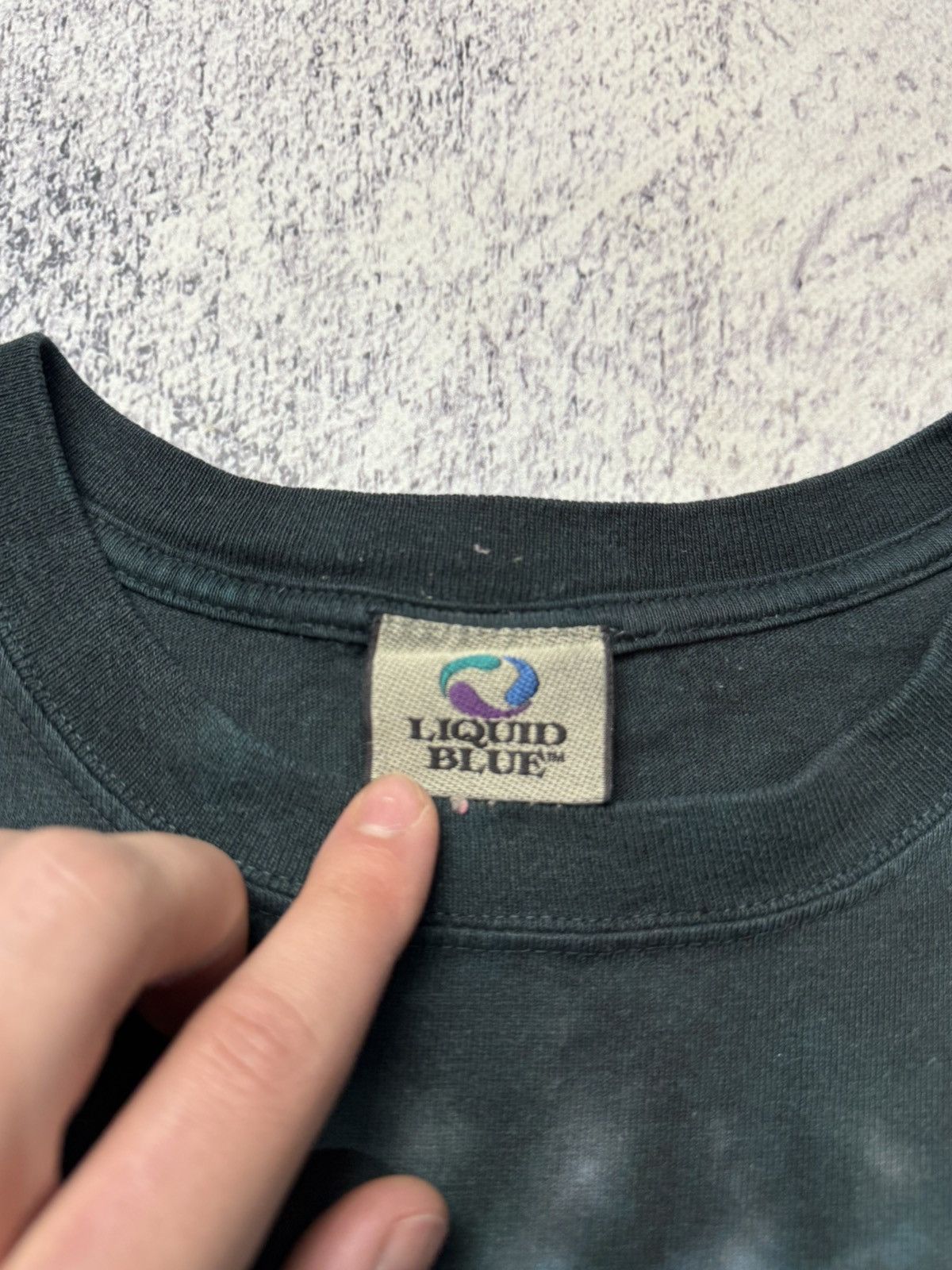 Pink Floyd Vintage 2007 Pink floyd The Wall Liquid Blue T-shirt Size US M / EU 48-50 / 2 - 8 Thumbnail
