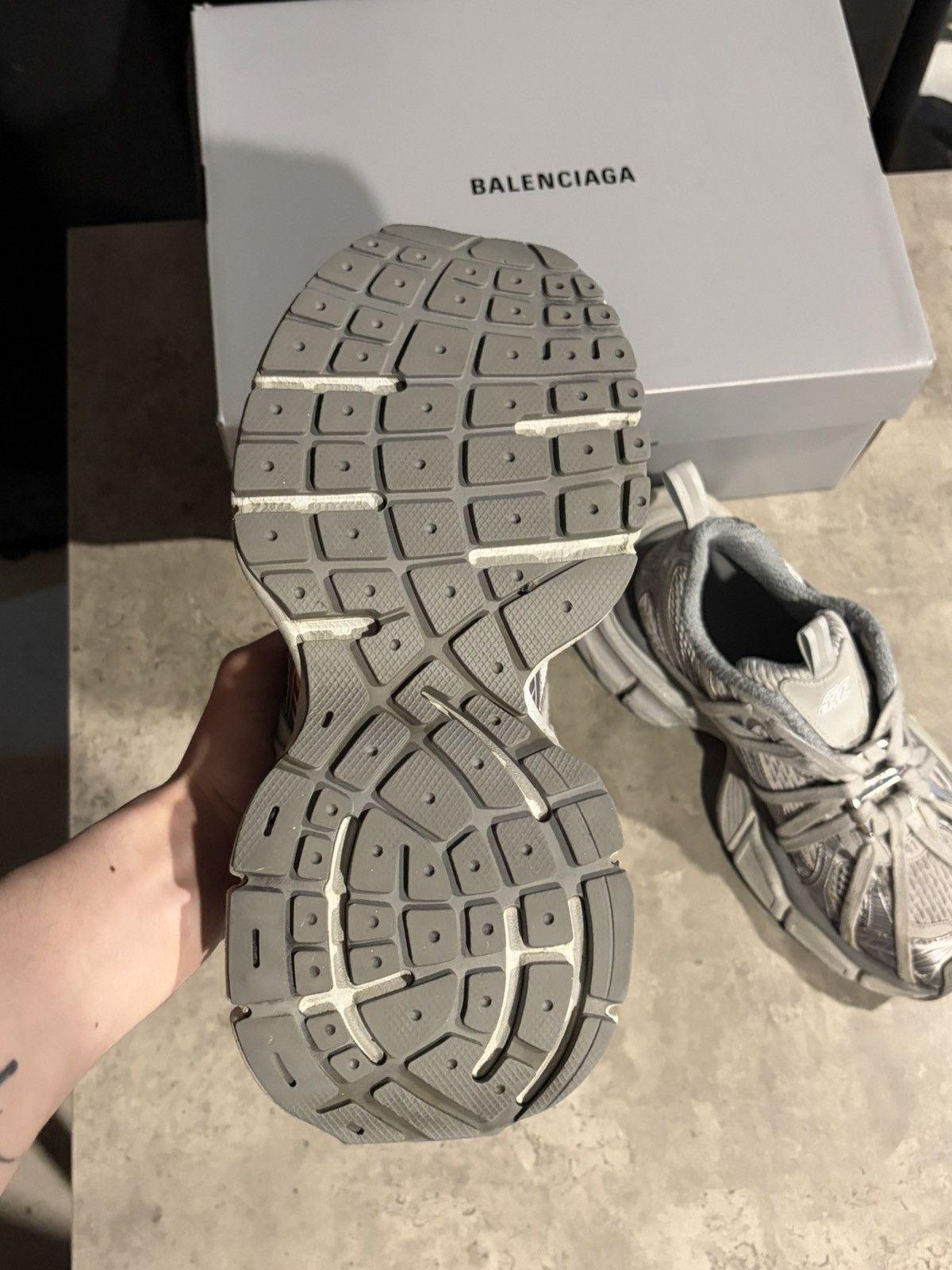Balenciaga balenciaga 3xl extreme lace Size US 8 / EU 41 - 3 Thumbnail