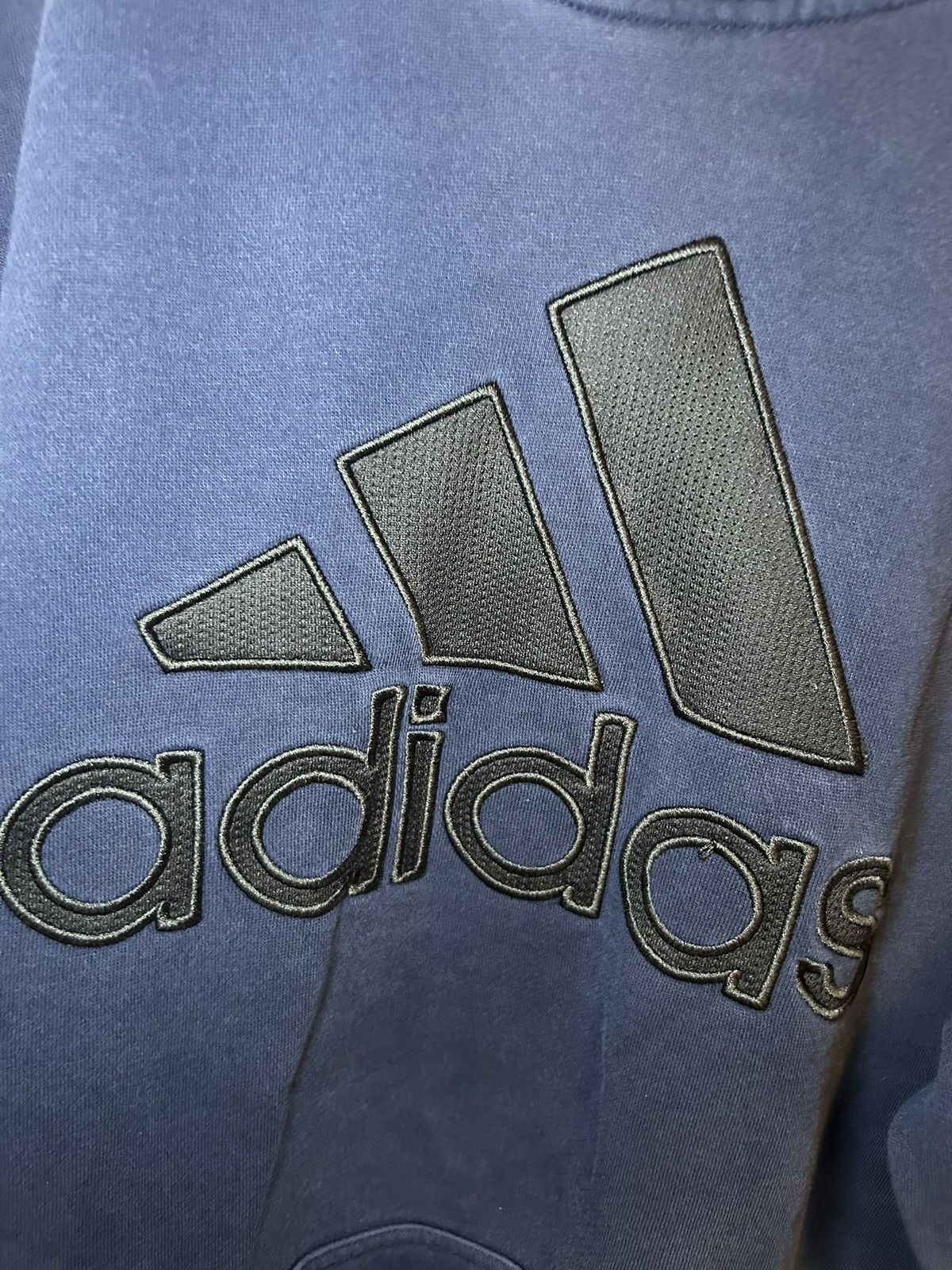 Adidas Vintage Adidas logo patch pullover hoodie Size US XL / EU 56 / 4 - 5 Thumbnail