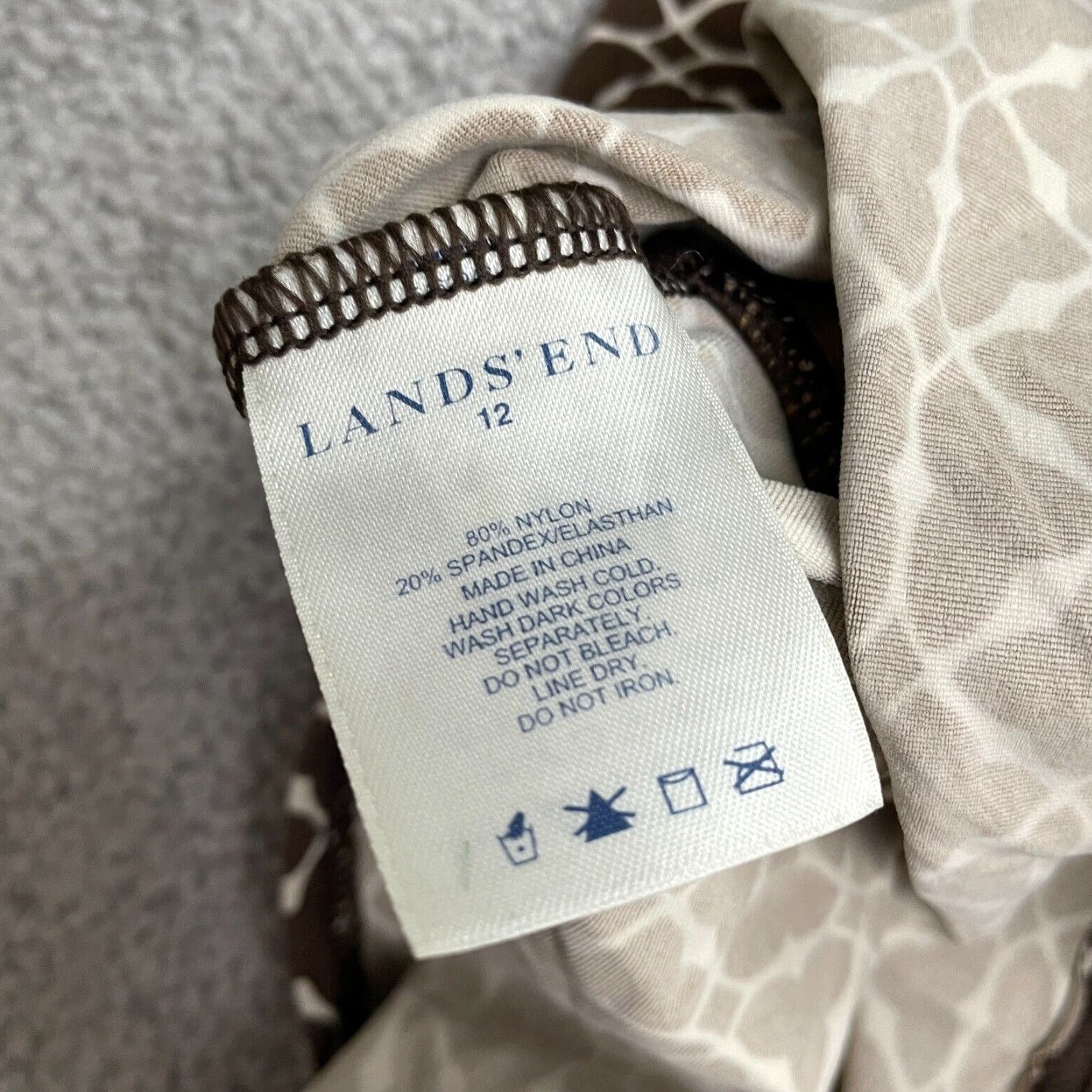 Lands' End Lands' End Tankini Womens 12 Brown Geometric Halter Padded Backless Swim Top Shirt Adult 12 Womens Mens Girls Size ONE SIZE - 4 Thumbnail