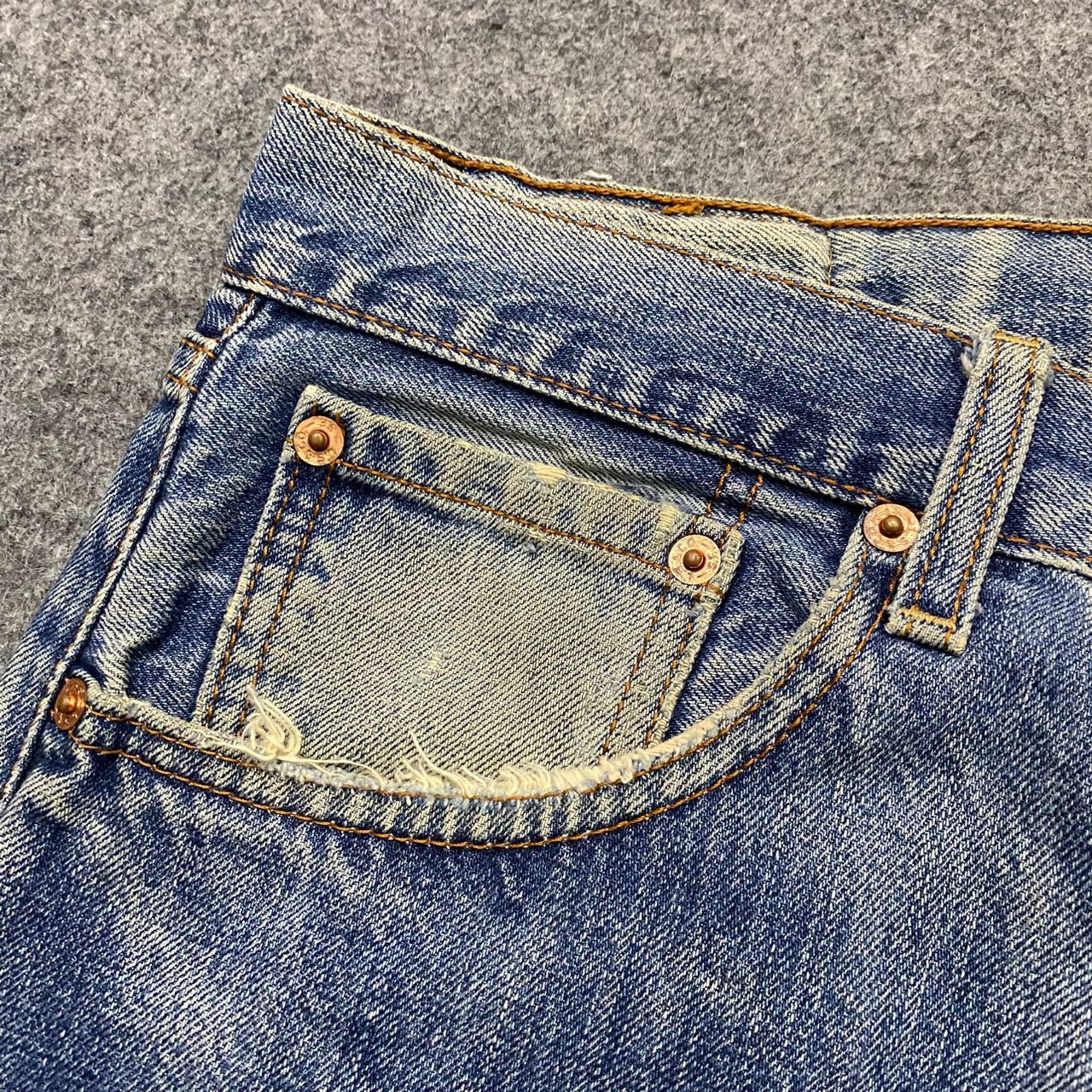 Levi's Vintage Clothing Vintage Levis 503 Distressed Denim Kurt Cobain Style Size US 31 - 11 Thumbnail