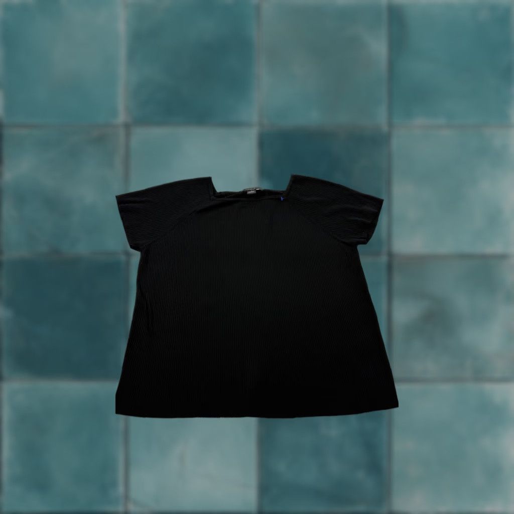 Vintage VINTAGE August Silk Shirt Womens 3XL Black Ribbed Short Sleeve Stretch Knit Top Size XXL / US 16-18 / IT 52-54 - 1 Thumbnail