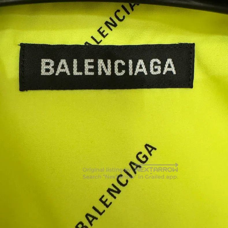 Balenciaga Balenciaga All-over logo fluorescent green long-sleeve shi Size XS / US 0-2 / IT 36-38 - 3 Thumbnail