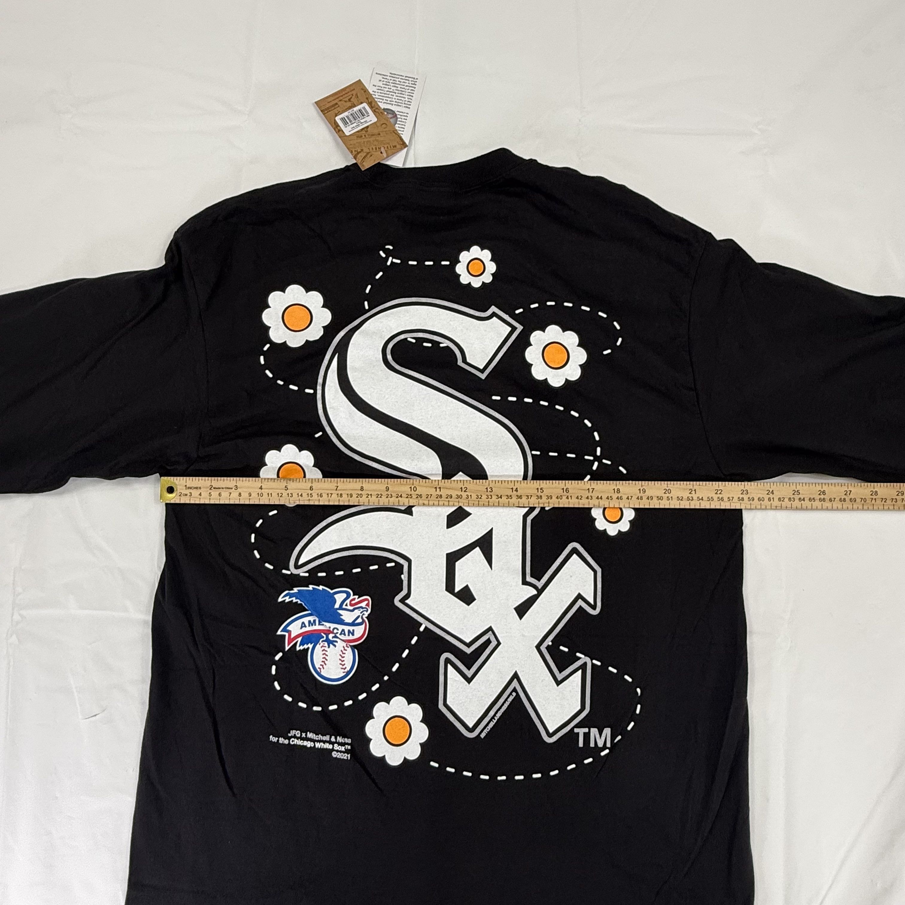 Mitchell & Ness Mitchell & Ness x Joe Freshgoods Chicago Sox Long Sleeve XL Size US XL / EU 56 / 4 - 5 Thumbnail