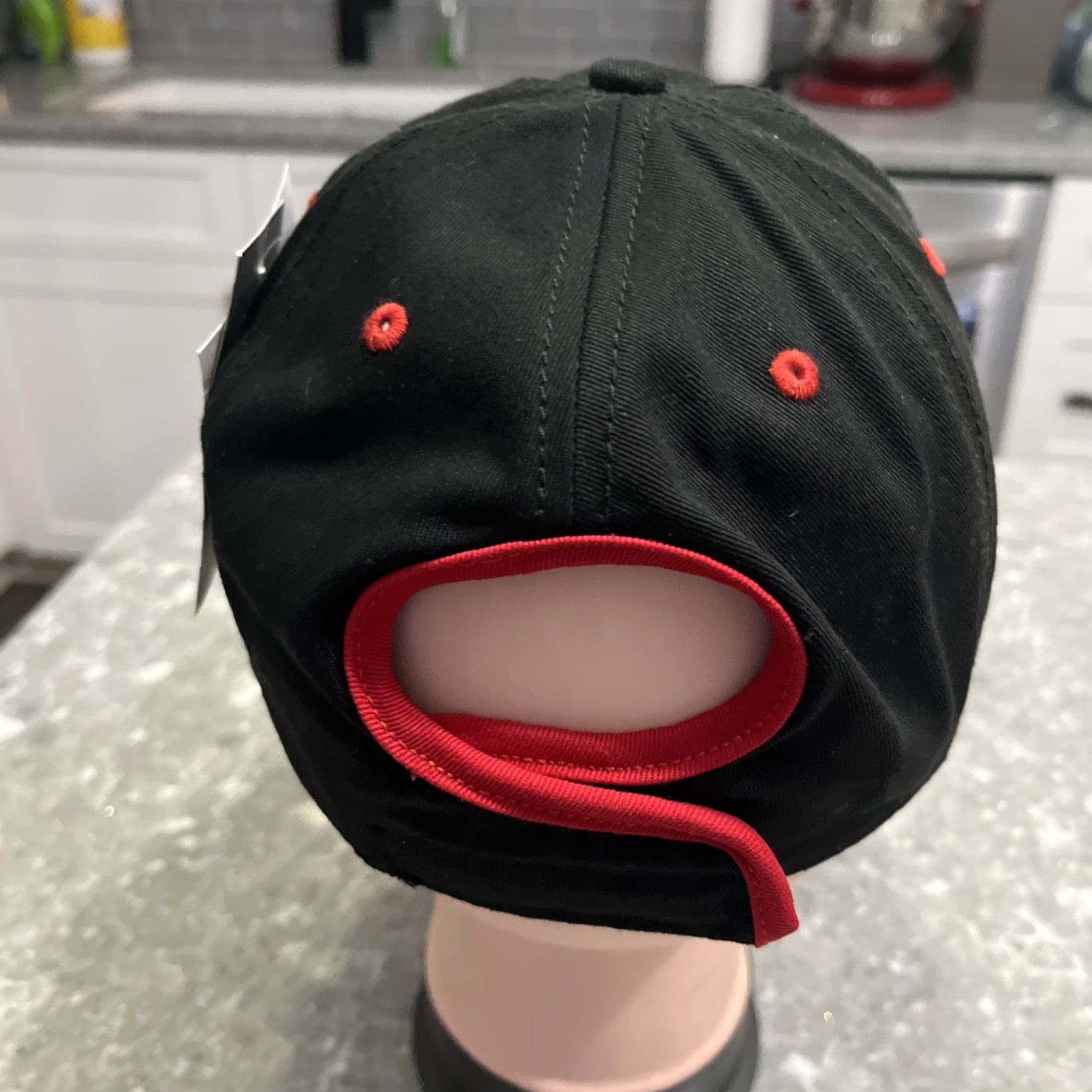 PONY Dodge Hat Women Strap Back Black Embroidered Logo Pony Tail Cap Size ONE SIZE - 4 Thumbnail