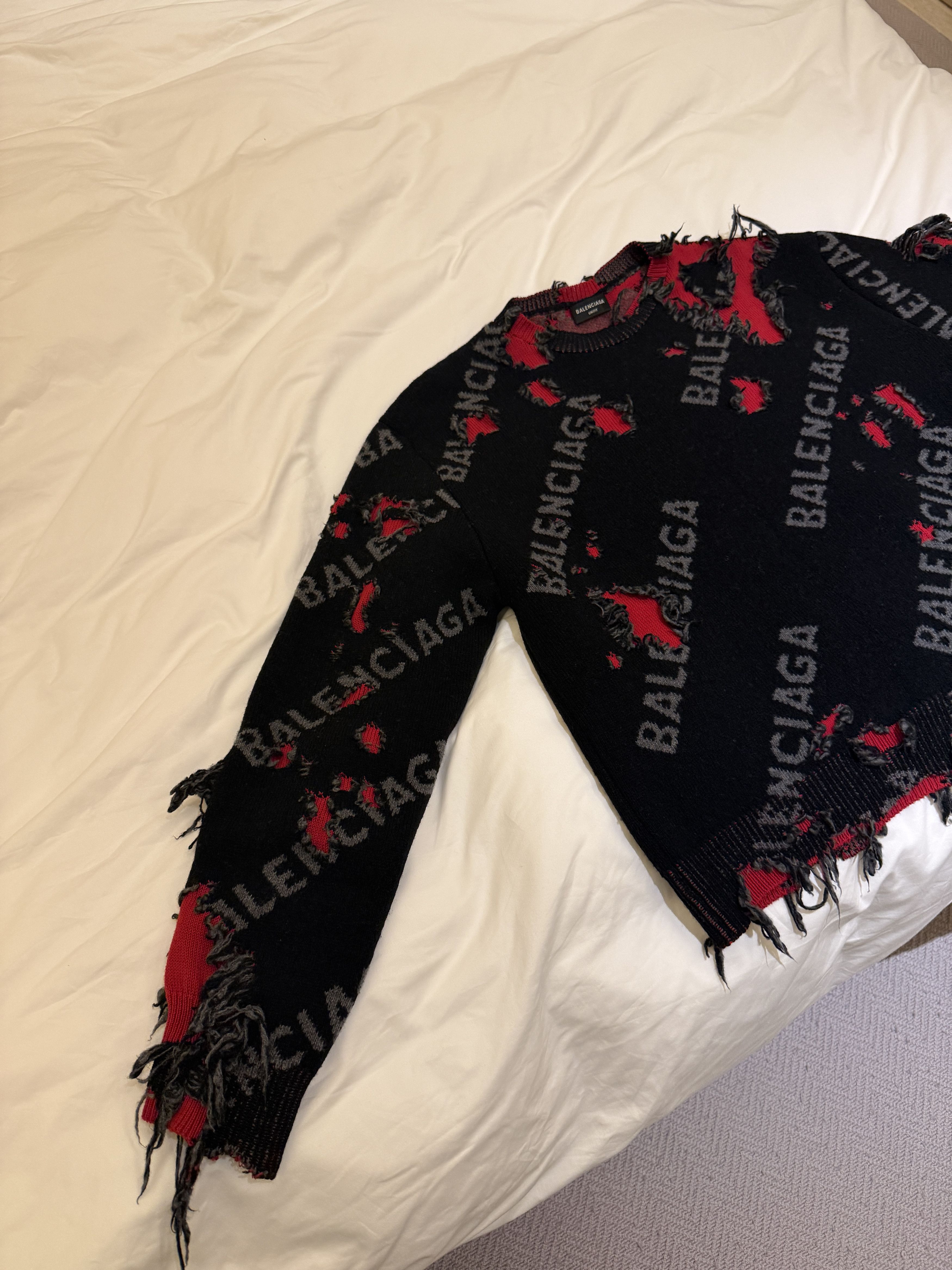 Balenciaga Balenciaga FW21 Distressed Ripped Sweater Size US S / EU 44-46 / 1 - 2 Thumbnail