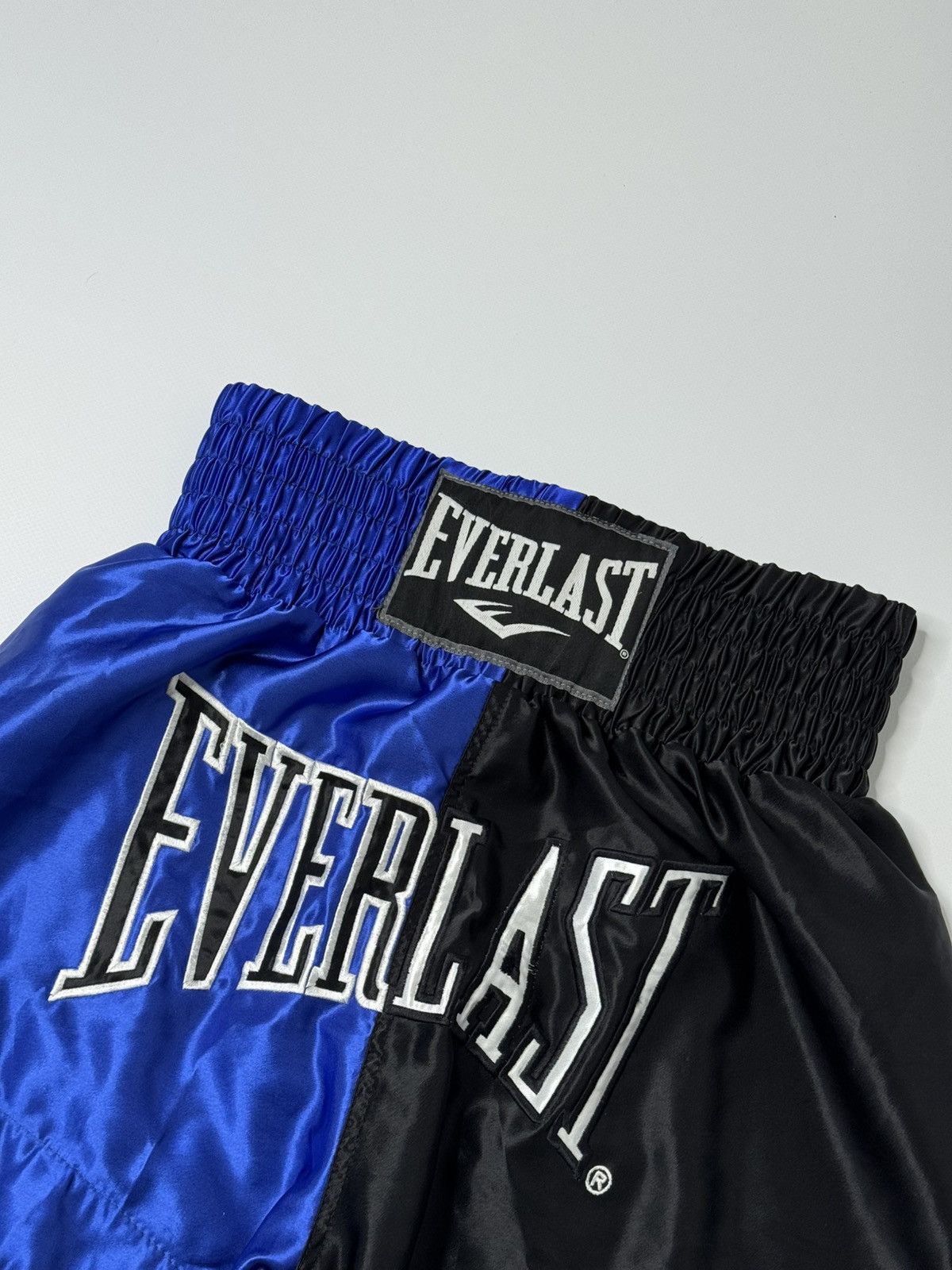 Japanese Brand Vintage Everlast Muay Thai shorts y2k drip 00s retro boxing Size US 30 / EU 46 - 2 Thumbnail
