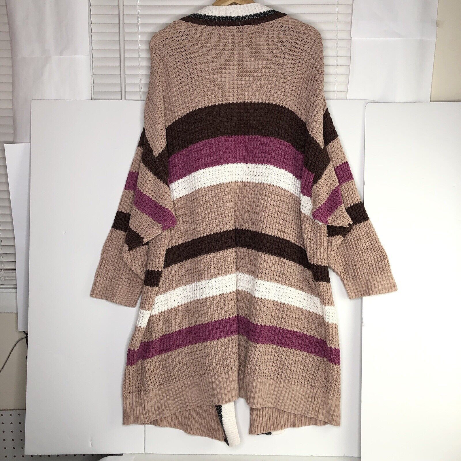Torrid Torrid Striped Open Front Pocket Cardigan Sz 5X Pink Brown Size ONE SIZE - 6 Thumbnail