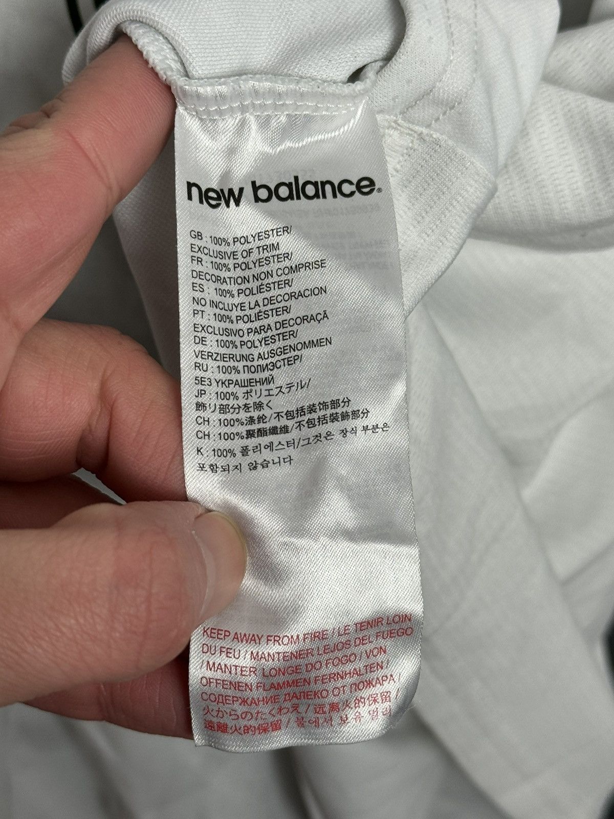 New Balance Republic of Ireland 17/18 Away Football Jersey Size US L / EU 52-54 / 3 - 20 Thumbnail