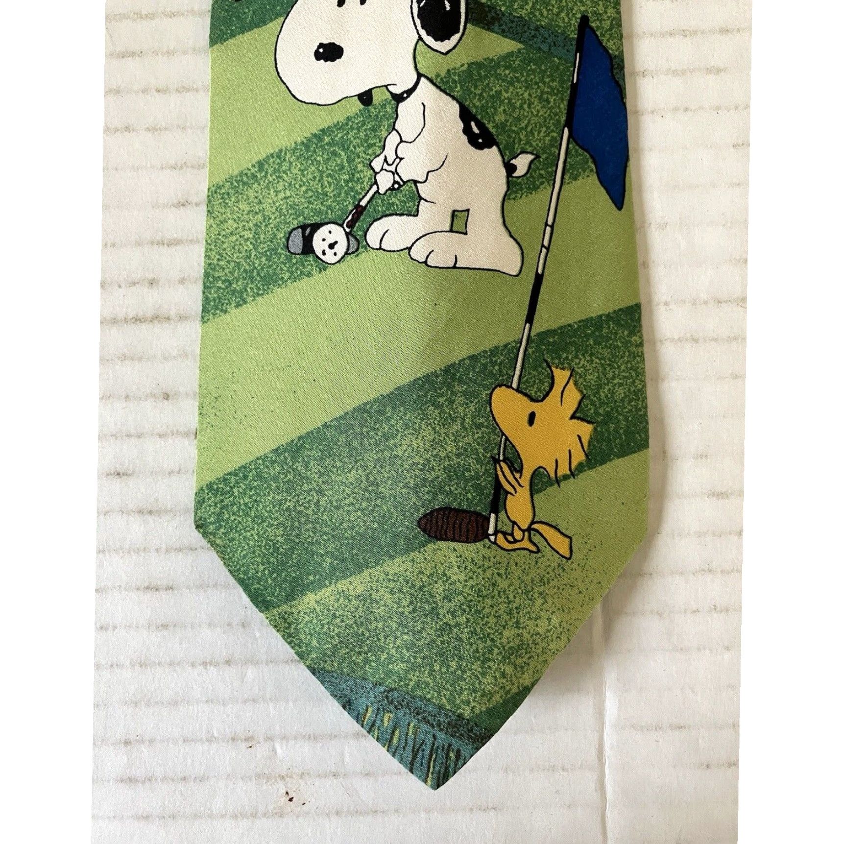 Peanuts Snoopy and Woodstock Silk Necktie Featuring Birdie On The Green ...