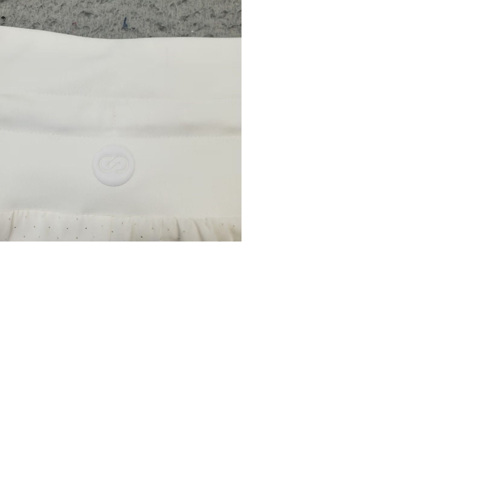 Vintage CALIA Womens XXL White Knit Waistband Shorts Relaxed High-Rise Size 40" / US 18 - 9 Thumbnail