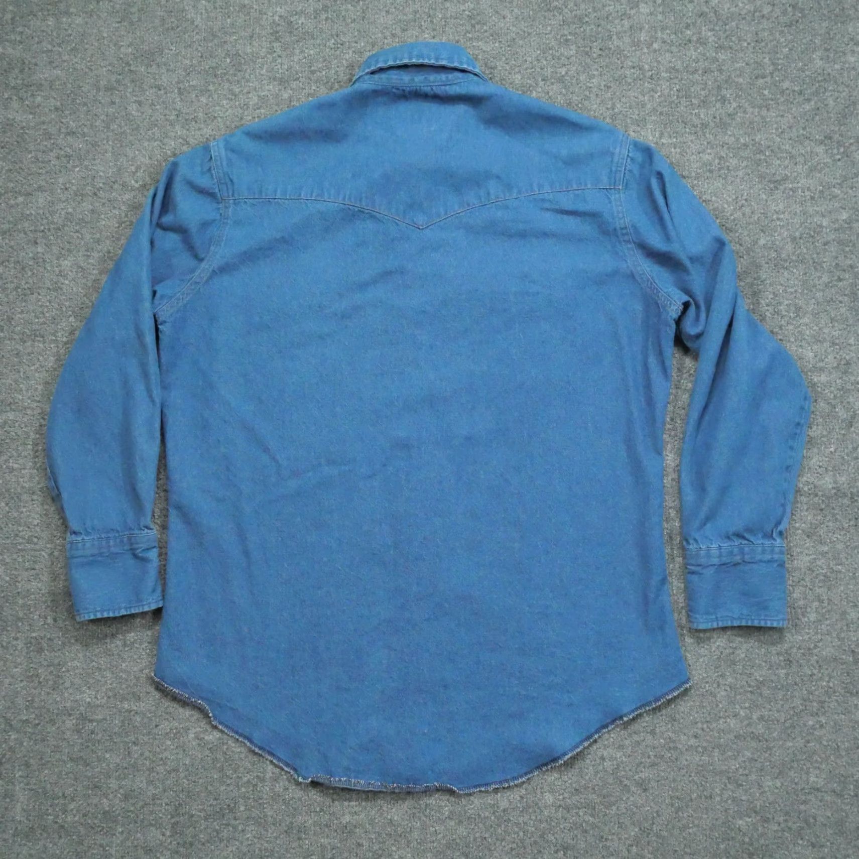 Wrangler VINTAGE Wrangler Shirt Mens 34 Blue Denim Pearl Snap Western Country Y2K Wrangler Shirt Mens 34 Blue Denim Pearl Snap Western Country Y2K Size US S / EU 44-46 / 1 - 6 Thumbnail