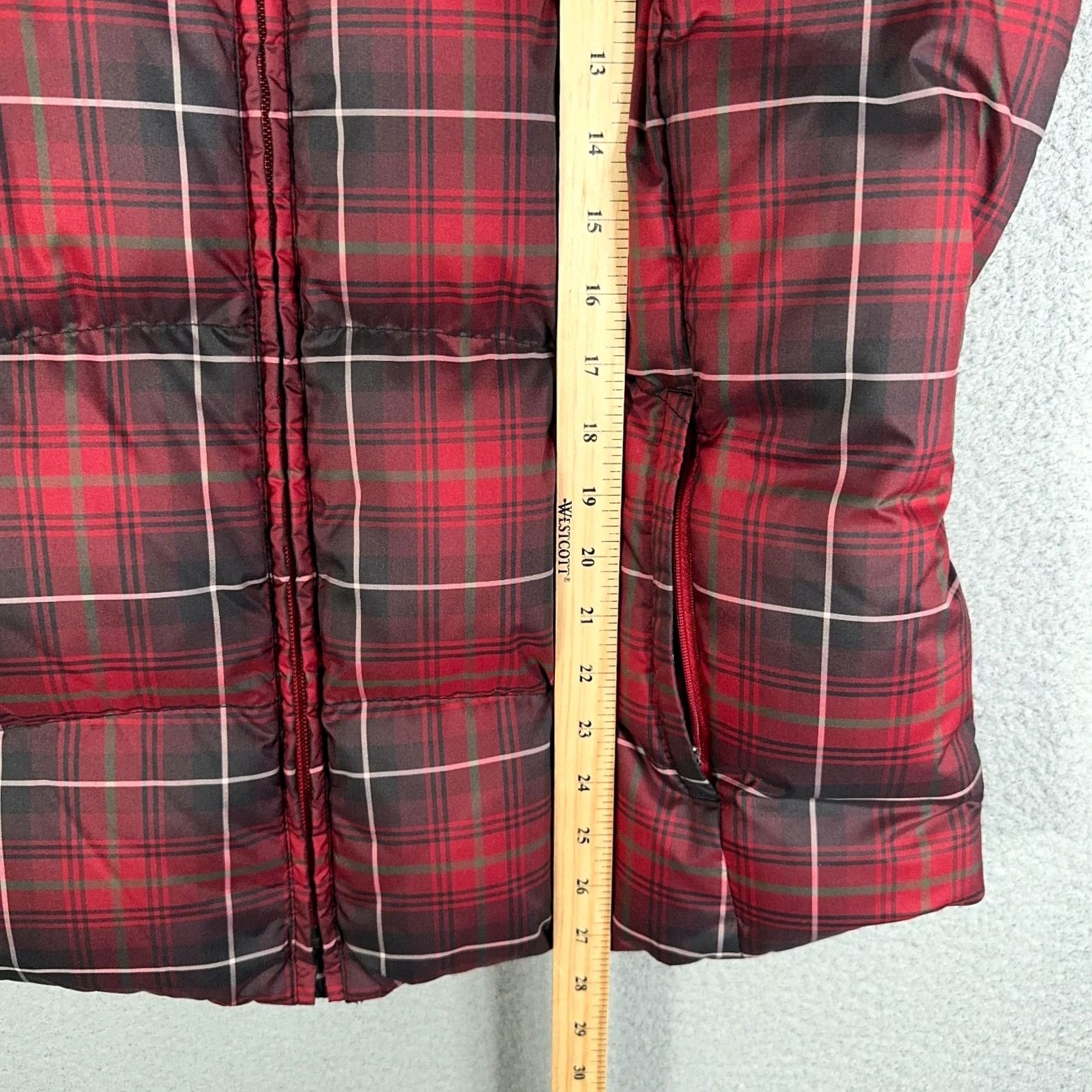 Eddie Bauer Eddie Bauer Puffer Vest Womens 1X Red Black Plaid Down Full Zip Vest Size XL / US 12-14 / IT 48-50 - 6 Thumbnail