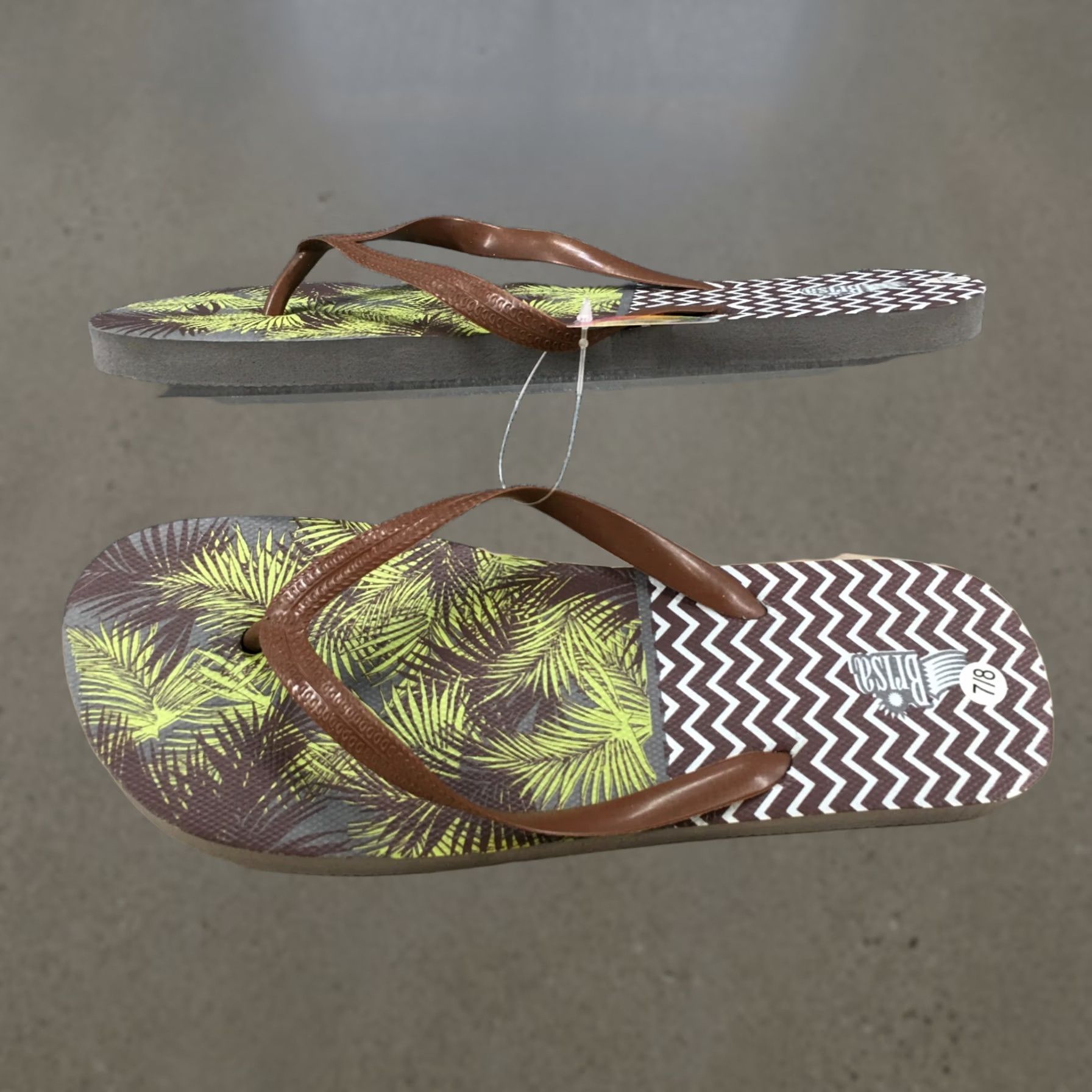 Vintage Brisa Sandals Mens 7 Flip Flops Slip On Brown Beach Casual Comfort NEW Shirt? Size ONE SIZE - 1 Thumbnail