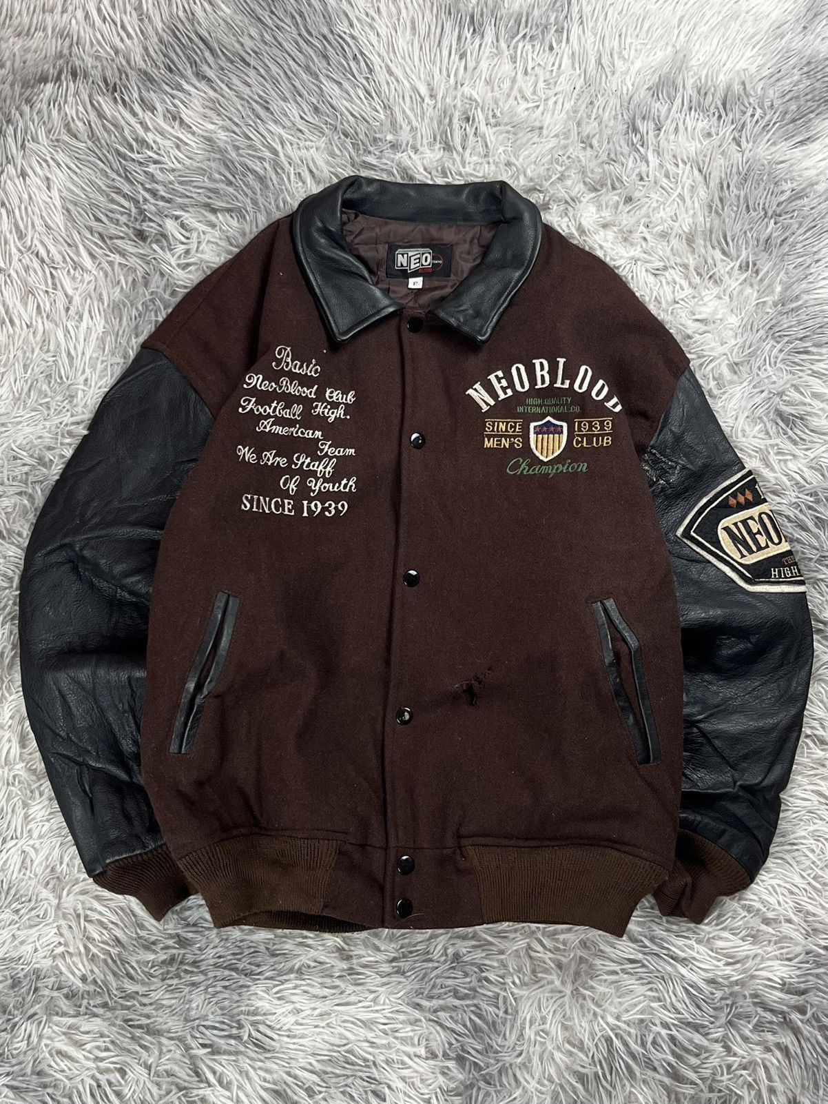 Japanese Brand Vintage Neo blood Wool and Leather Sleeve Varsity Jacket Size US M / EU 48-50 / 2 - 1 Thumbnail
