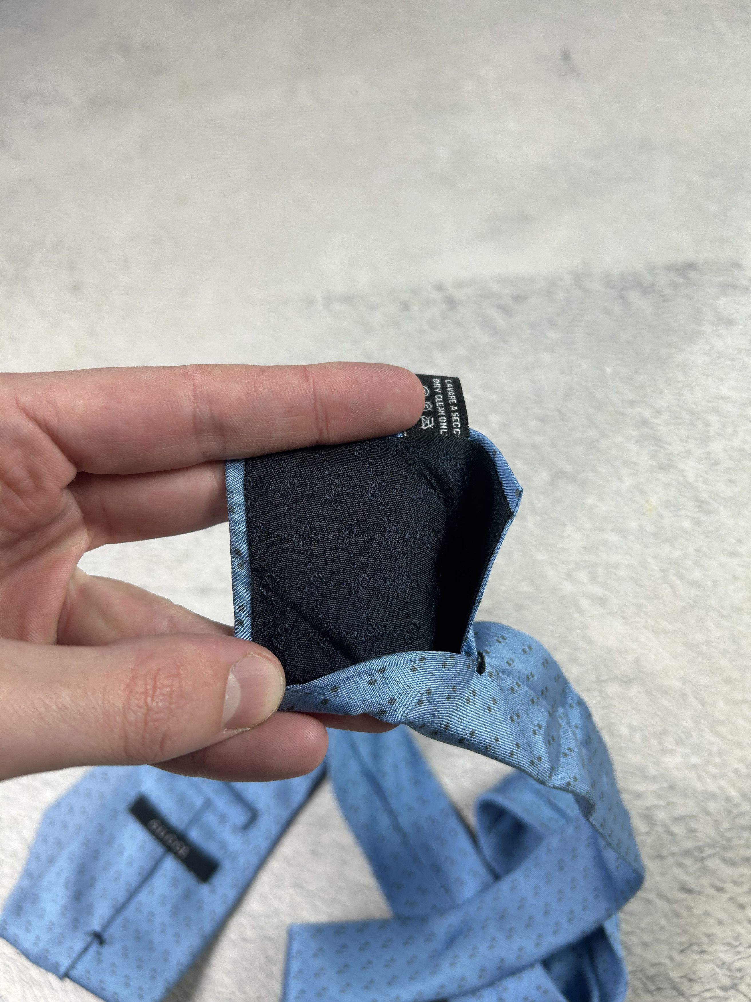 Gucci Gucci Silk Tie Blue Classic Made In Italy Size ONE SIZE - 6 Thumbnail