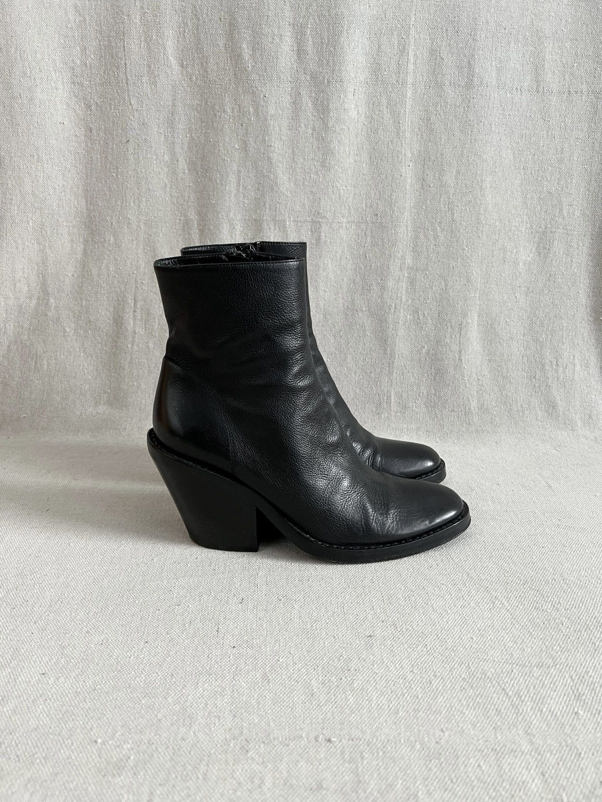 Ann Demeulemeester Ann Demeulemeester Baby Calf Cuban Heel Leather Ankle Boots Size US 9 / IT 39 - 6 Thumbnail