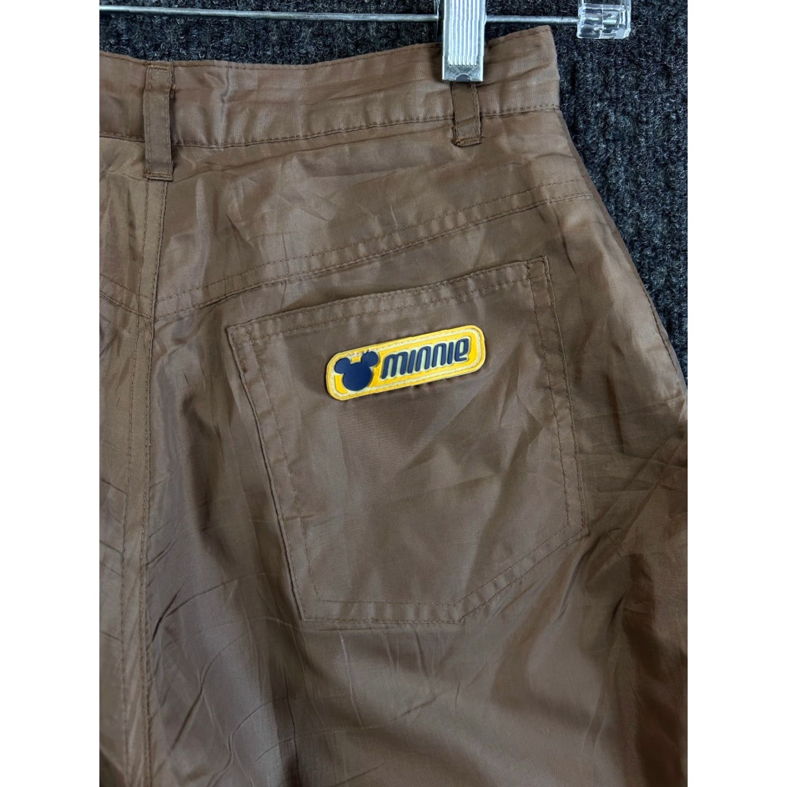 Mickey Unlimited VINTAGE Minnie Mouse Disney Mickey Flare Snow Pants Lined Fur Cuff Brown Women S Brown Snow Pants 90s y2k Disney Minnie Mouse Mens Womens Girls Size 28" / US 6 / IT 42 - 4 Thumbnail