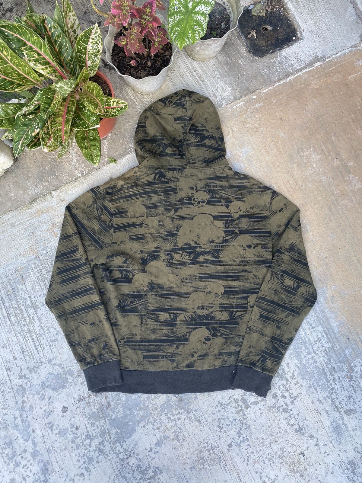 In The Attic × Japanese Brand AW In the attic Fullprint Skull Punk Style Hoodie Size L / US 10 / IT 46 - 2 Thumbnail