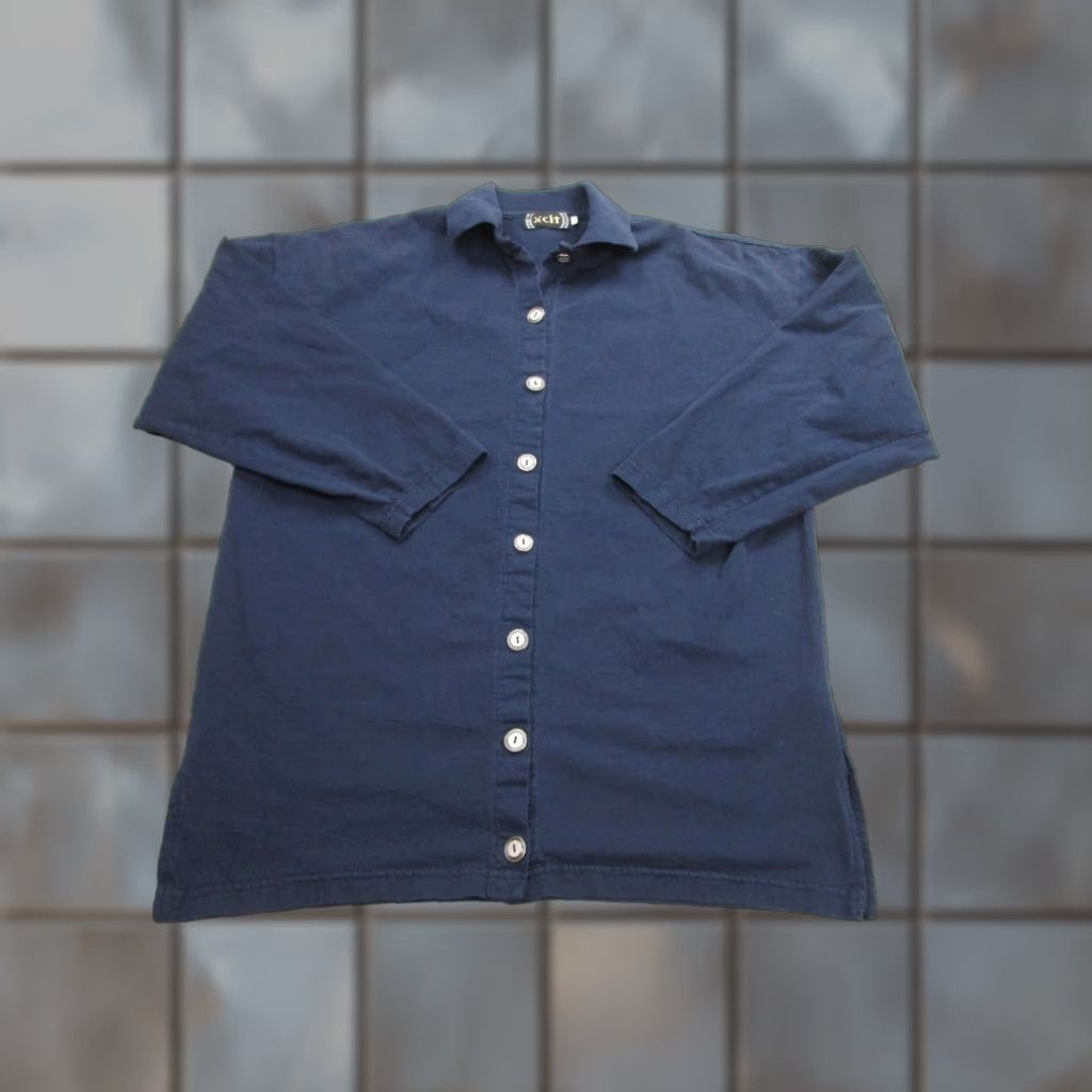 Vintage VINTAGE Xcit Shirt Womens Large Navy Blue Button-Up Long Sleeve Made USA Casual Cotton Women’s Large Navy Button Front Size L / US 10 / IT 46 - 1 Thumbnail