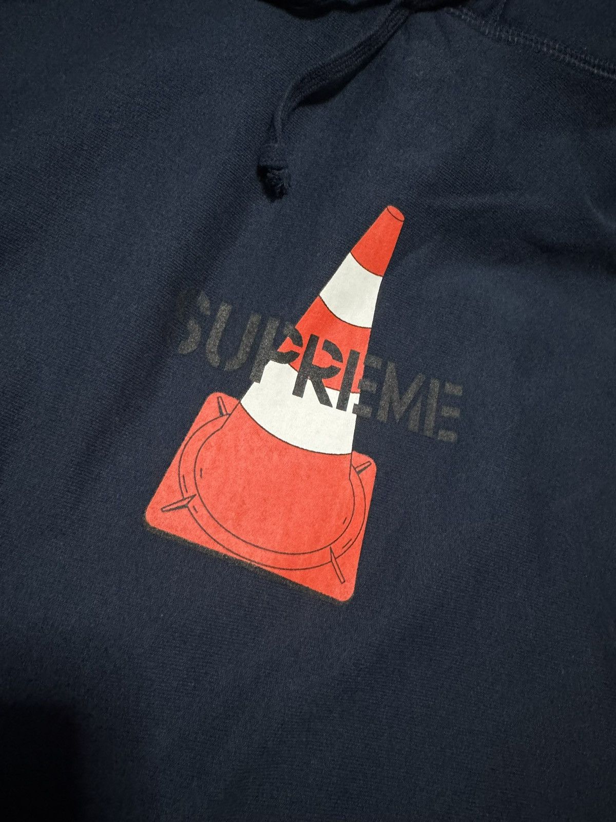 Supreme Supreme Cone Hooded Sweatshirt Size US XL / EU 56 / 4 - 2 Thumbnail