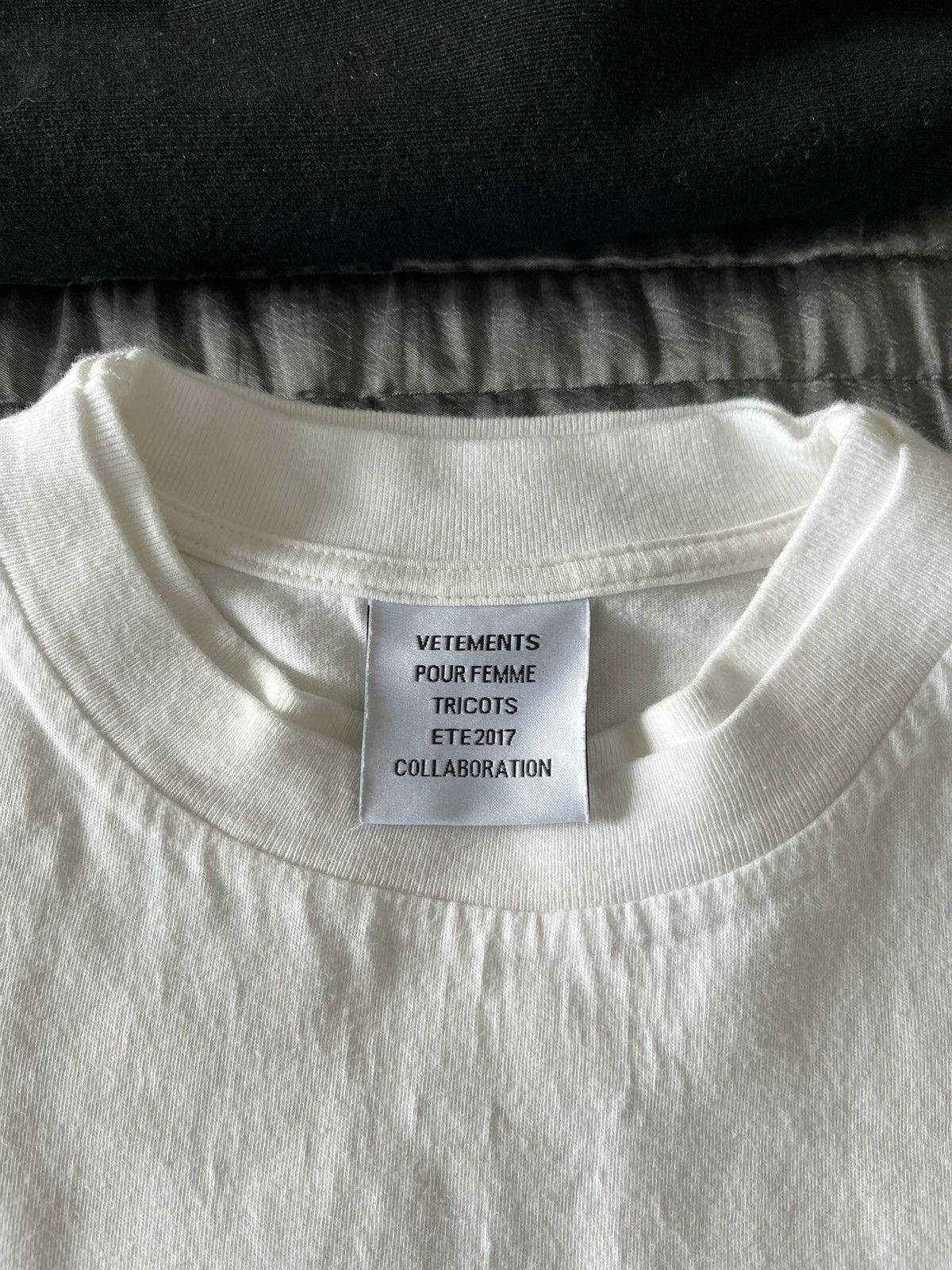 Vetements Vetements Pour Femme x Hanes Double Layer Longsleeve Tee Size US L / EU 52-54 / 3 - 2 Thumbnail