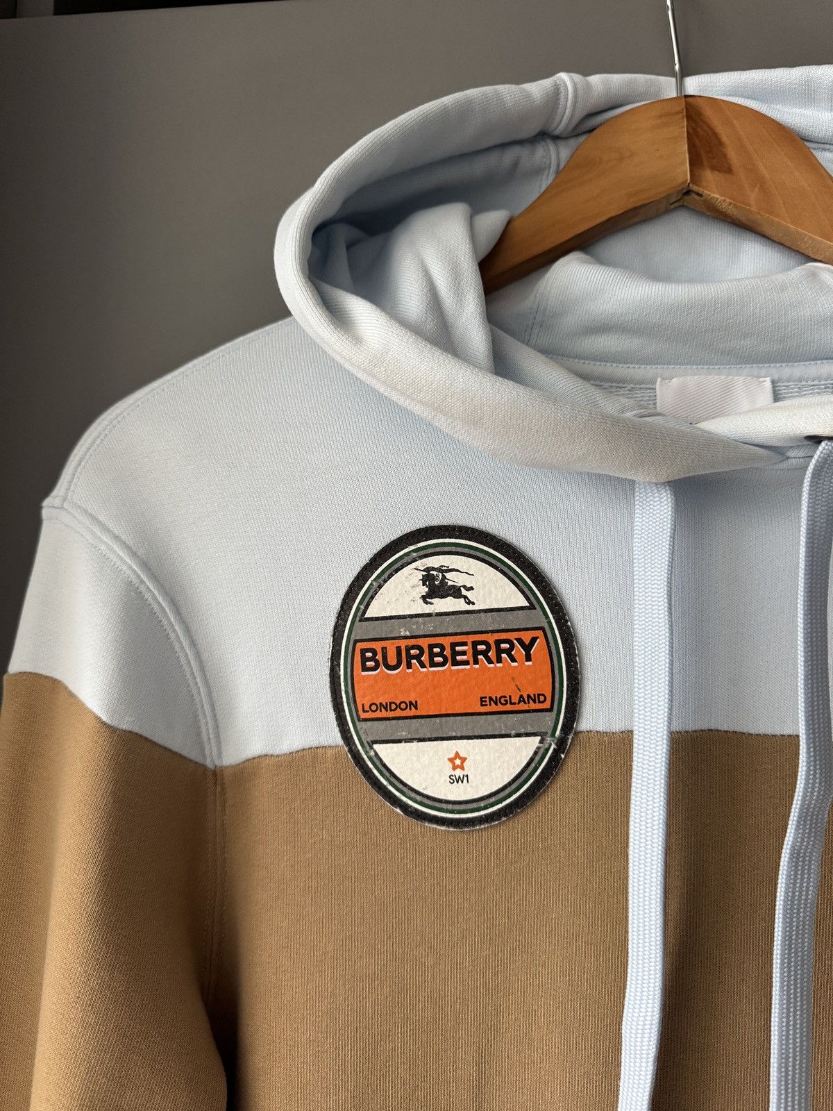 Burberry Burberry 23AW HoodiePatch Cotton Light Blue Brown Bicolor Size US XS / EU 42 / 0 - 3 Thumbnail