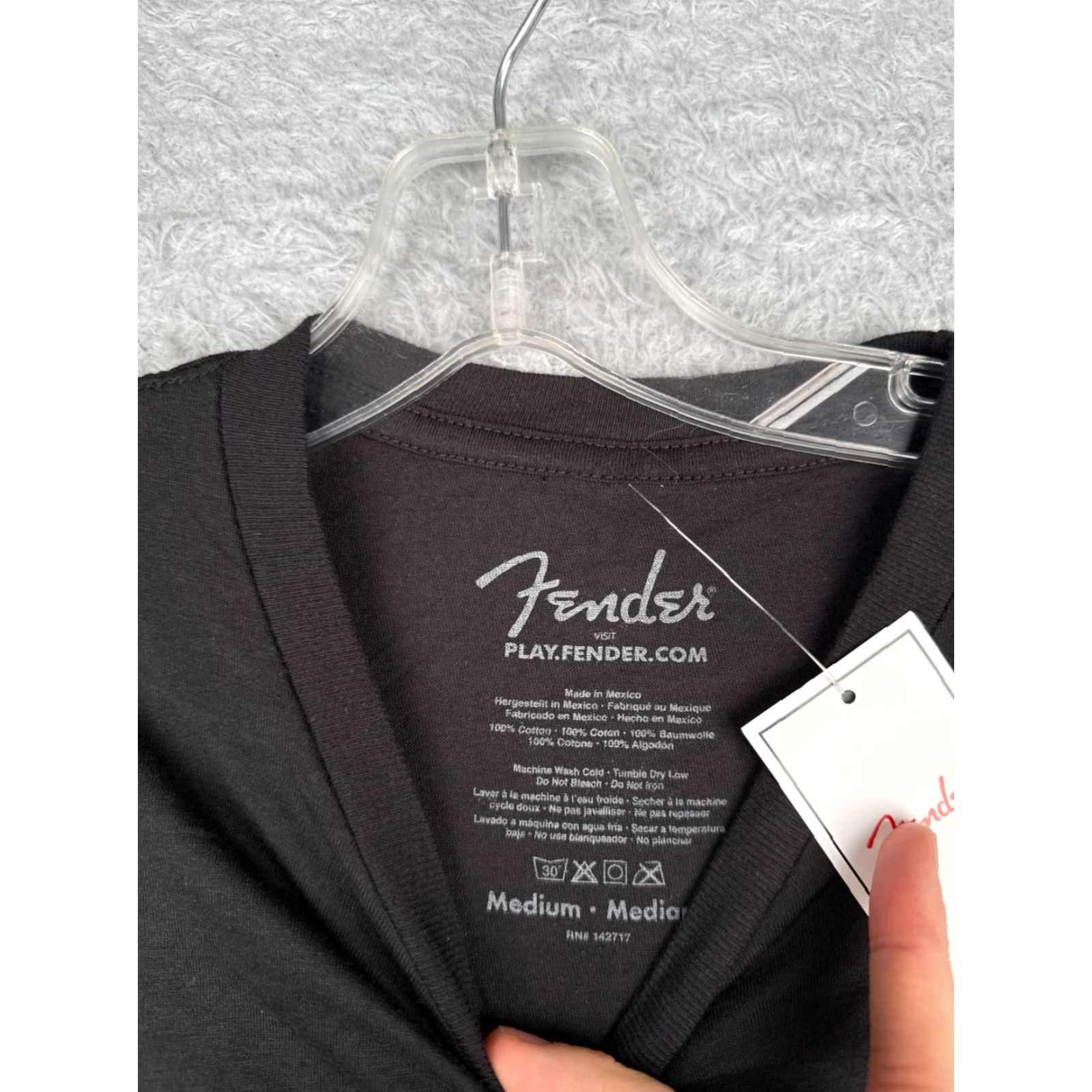Fender Fender Shirt Men M Black Cotton Jersey Short Sleeve Crew Neck T-Shirt Music Rock California All Seasons Mens Size US M / EU 48-50 / 2 - 7 Thumbnail