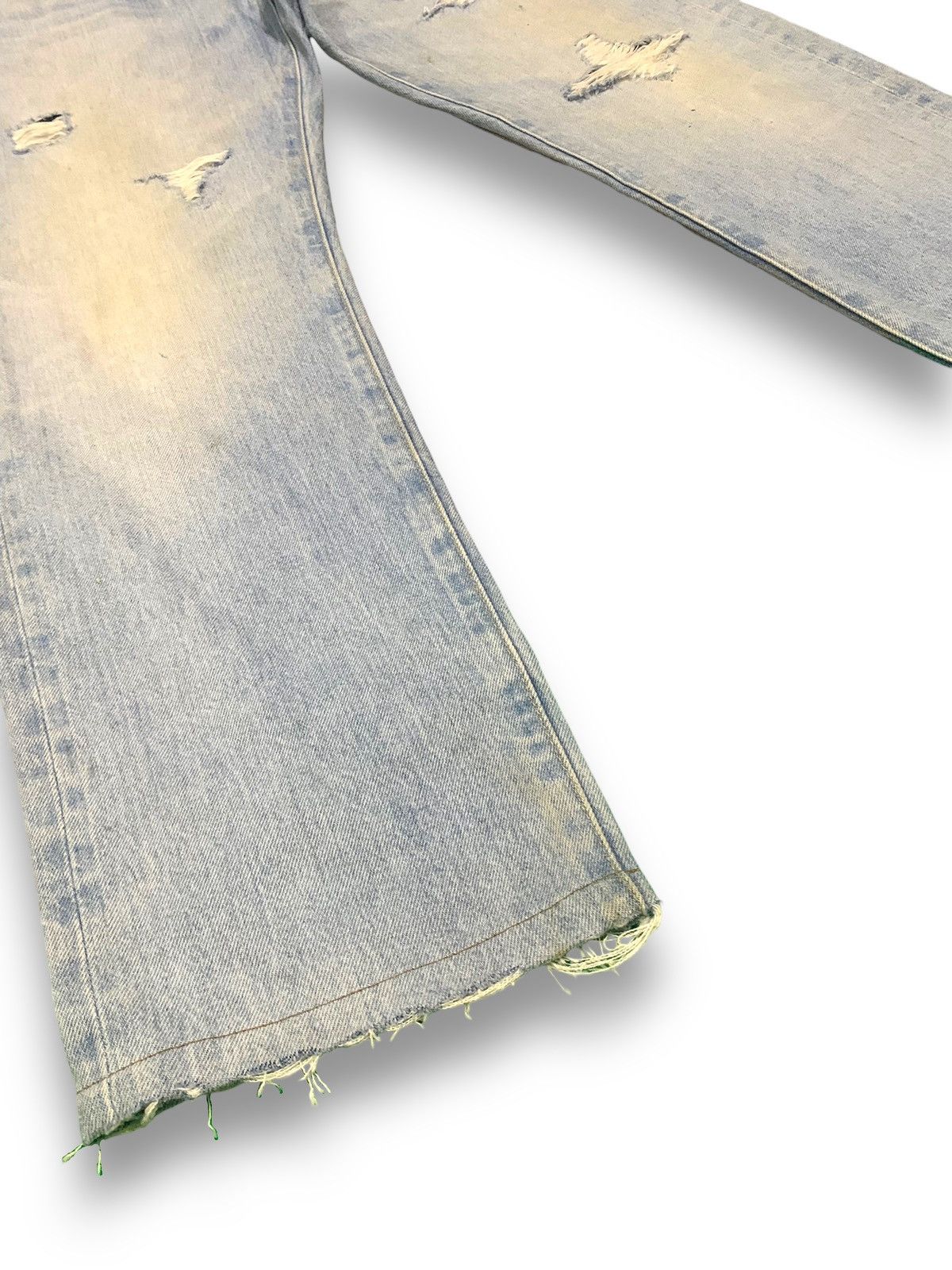 Uniqlo Vintage Y2K Uniqlo Mud Wash Straight Fit Distressed Jeans Size US 29 - 11 Thumbnail