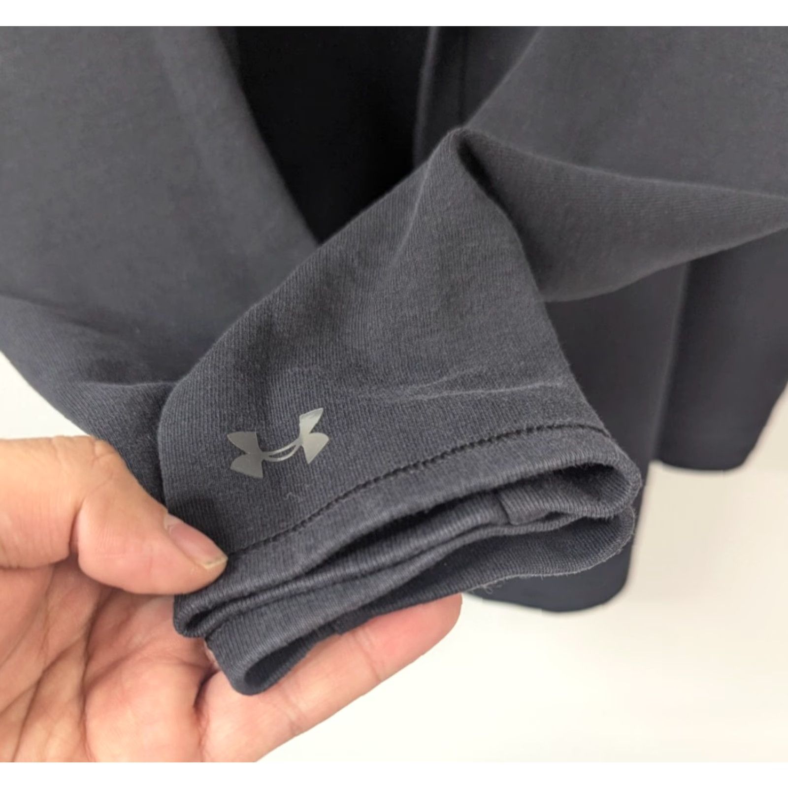 Under Armour Under Armour Hoodie Cardigan Women’s XL Black Open Front Long Sleeve Pockets Hooded Casual Activewear Size XL / US 12-14 / IT 48-50 - 3 Thumbnail