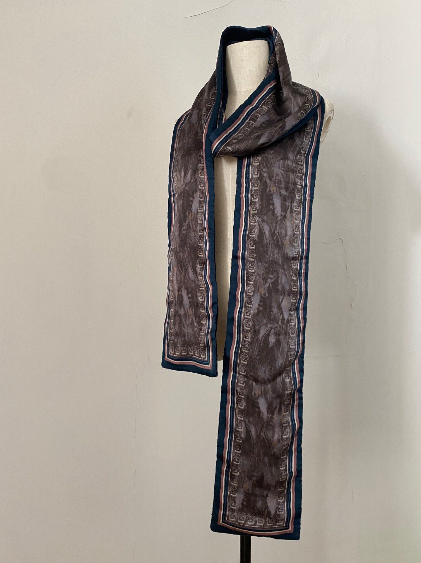 Undercover Undercover Skull Print Scarf Size ONE SIZE - 1 Thumbnail