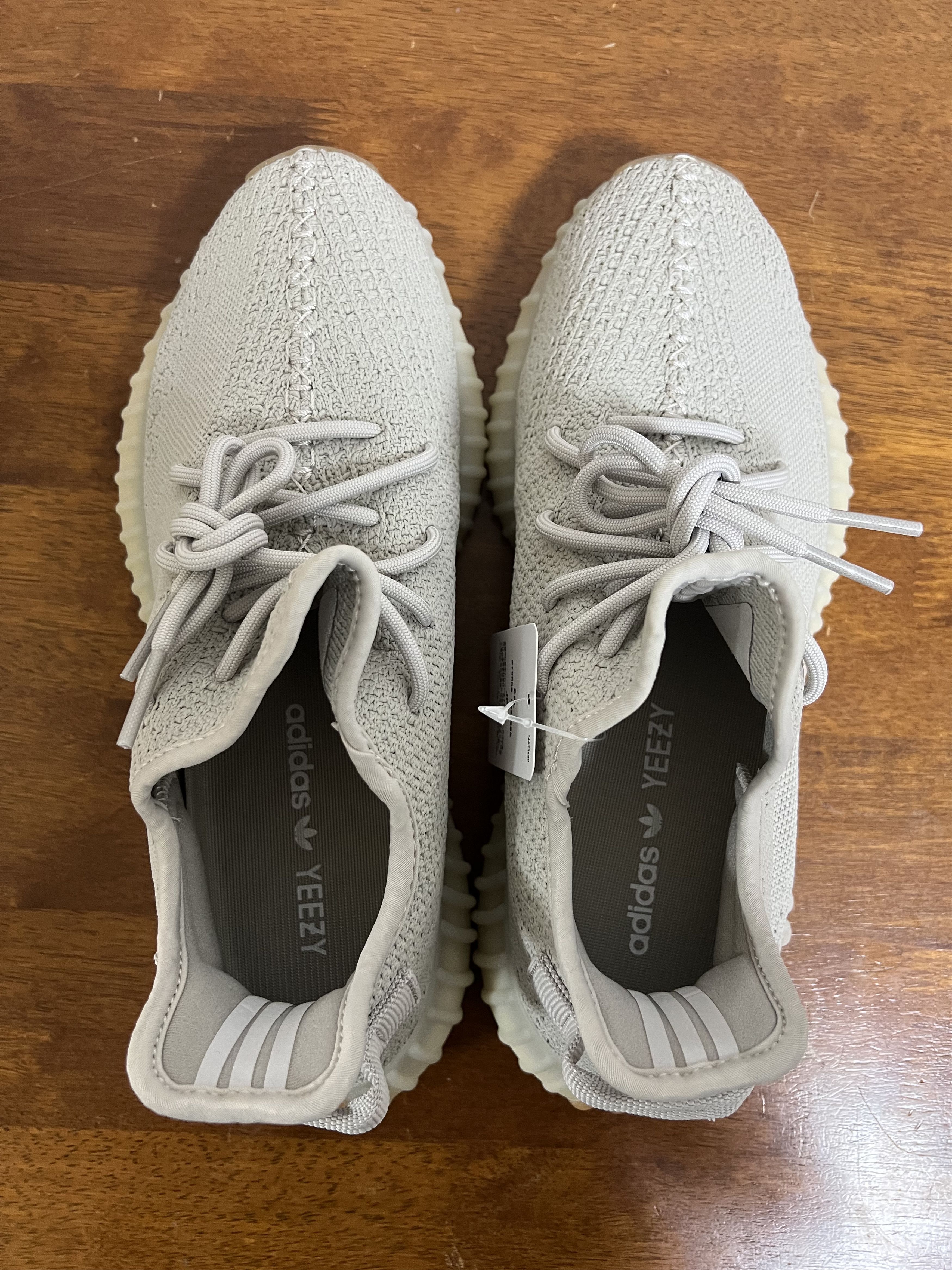 Adidas 💚 Adidas Yeezy Boost 350 V2 Sesame US 9.5 NEW Size US 9.5 / EU 42-43 - 5 Thumbnail