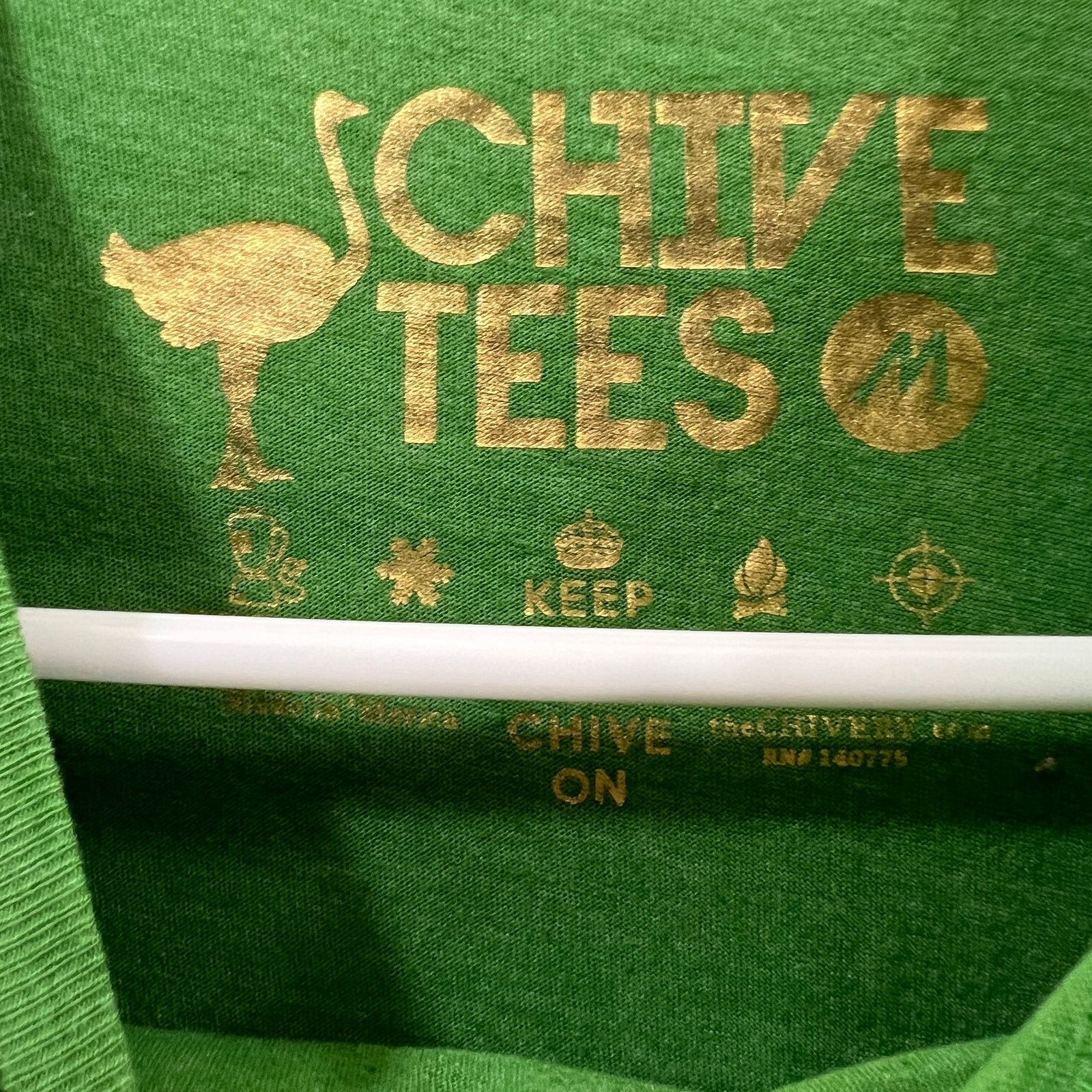 Other Keep Calm and Chive On Shirt Adult Medium Green Short Sleeve Size US M / EU 48-50 / 2 - 6 Thumbnail