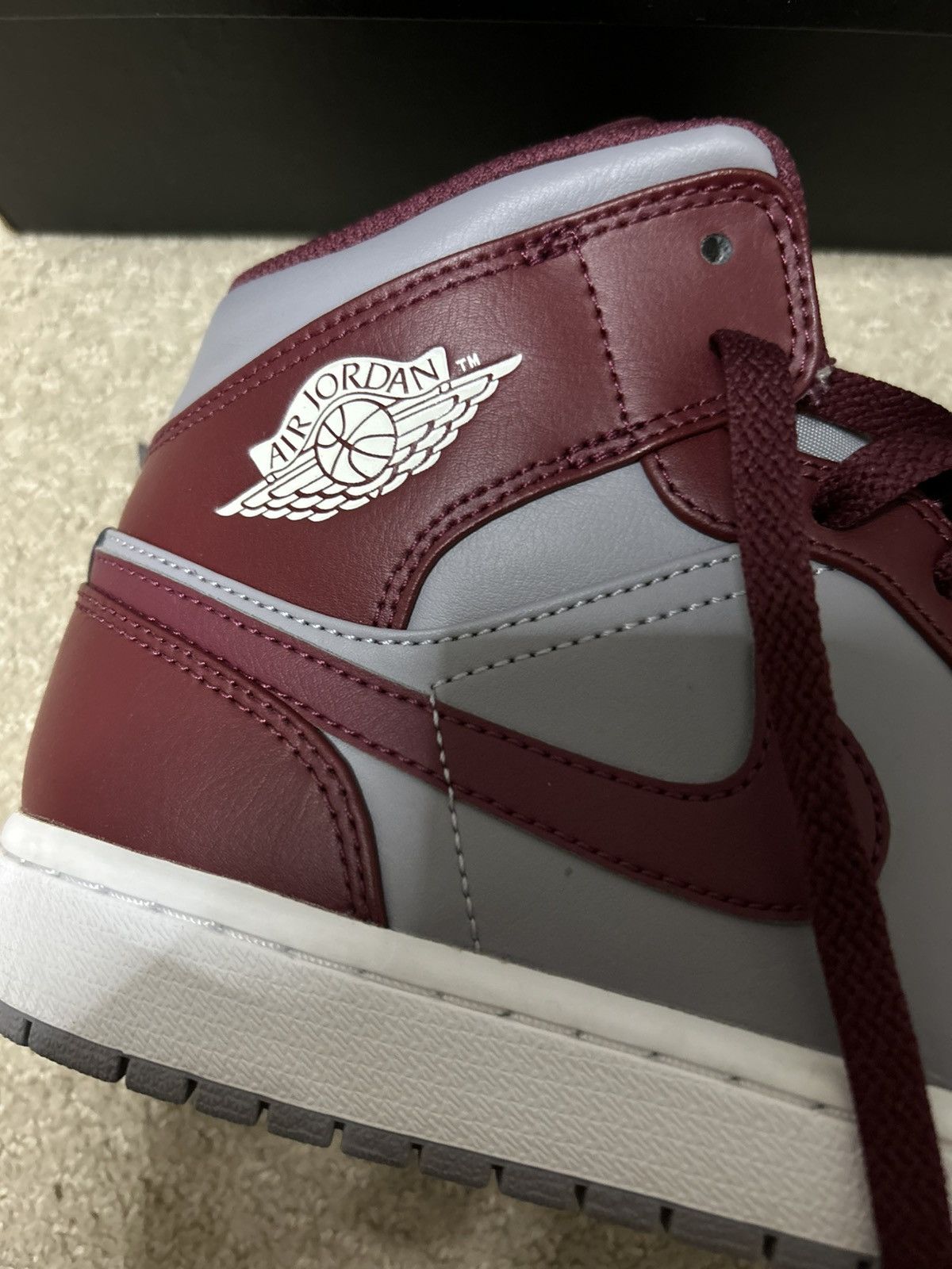 Jordan Brand Jordan 1 mid cherrywood Size US 8.5 / EU 41-42 - 7 Thumbnail