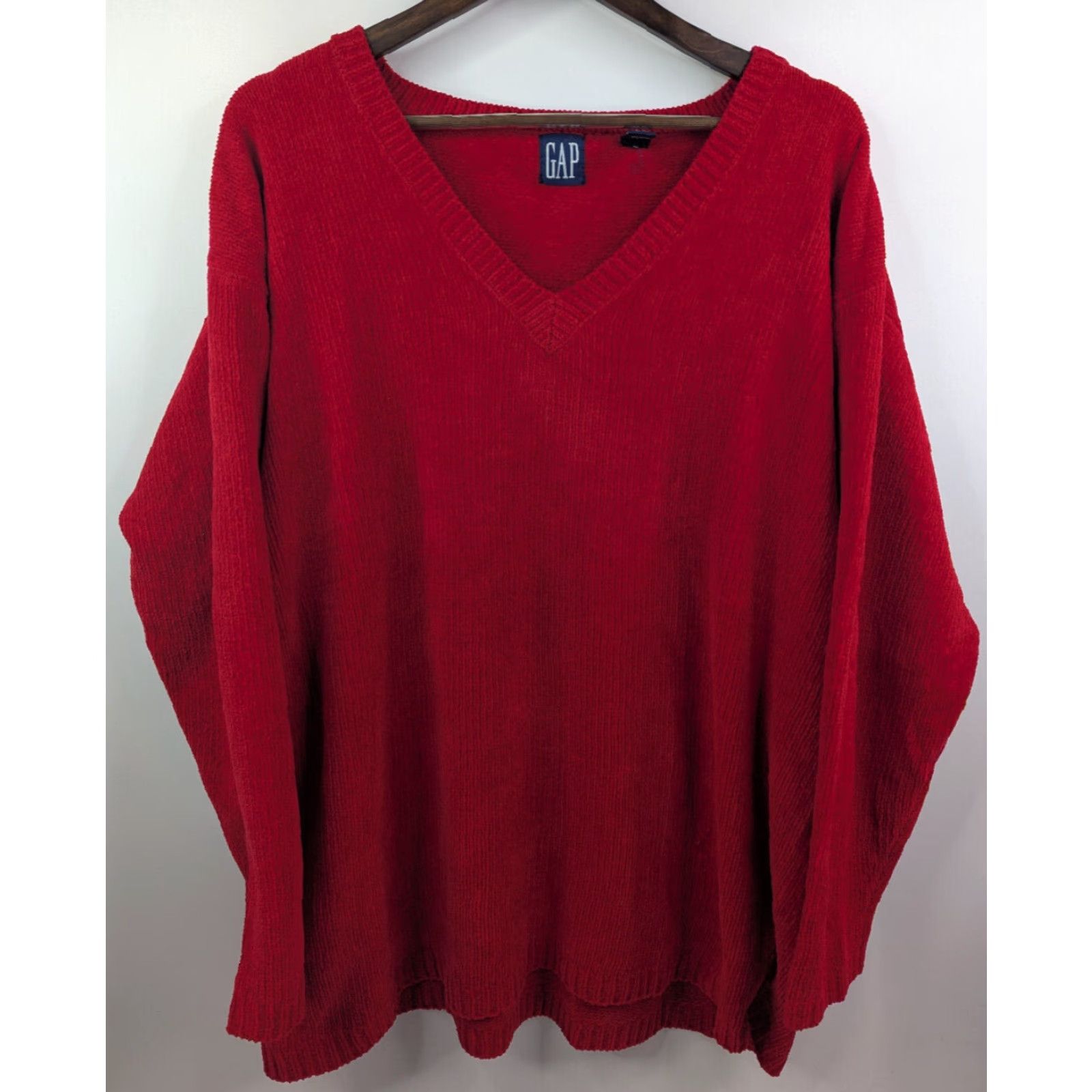 Gap VINTAGE Gap V-Neck Sweater Mens Large Red Heavy Long Sleeve United Kingdom Men's Pullover Knitted Knit Classic Outdoor Capable? Size US L / EU 52-54 / 3 - 2 Thumbnail