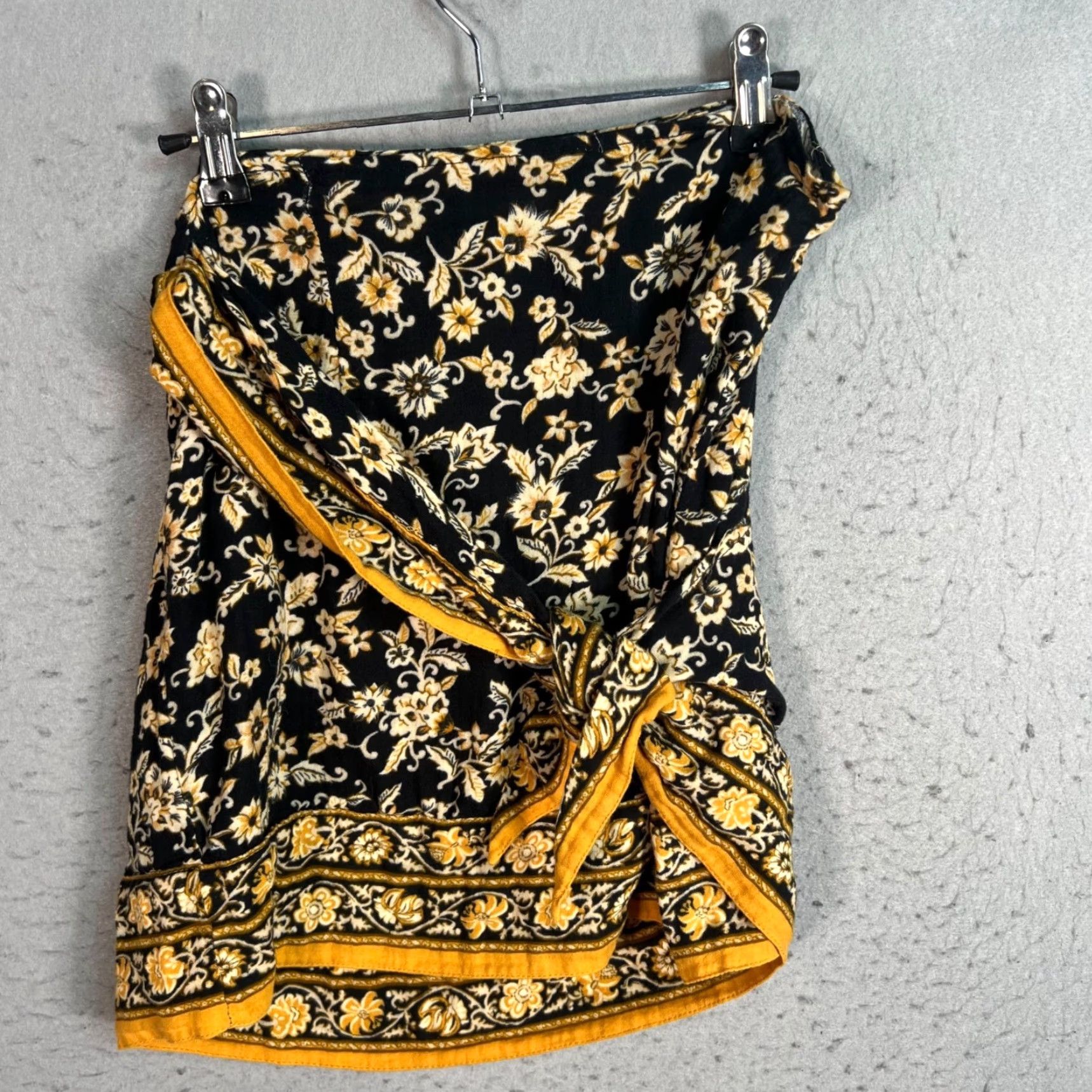 Zara ZARA Skirt Wrap Womens Medium Black Yellow Floral Cotton Tie Short 2020s Summer Spring Casual Womens Size 32" / US 10 / IT 46 - 2 Thumbnail