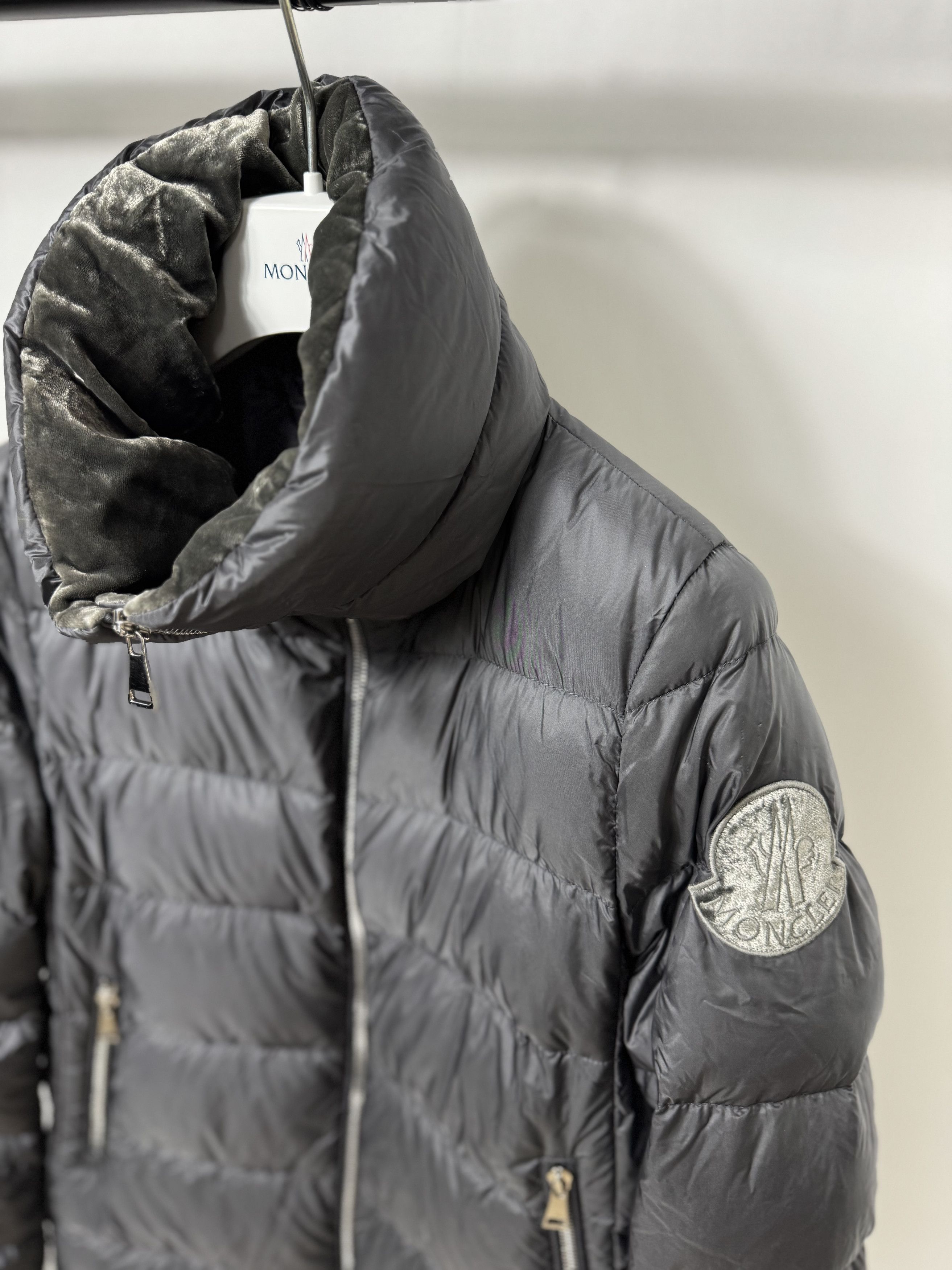Moncler Moncler Torcon Ladies Jacket Size XS / US 0-2 / IT 36-38 - 2 Thumbnail