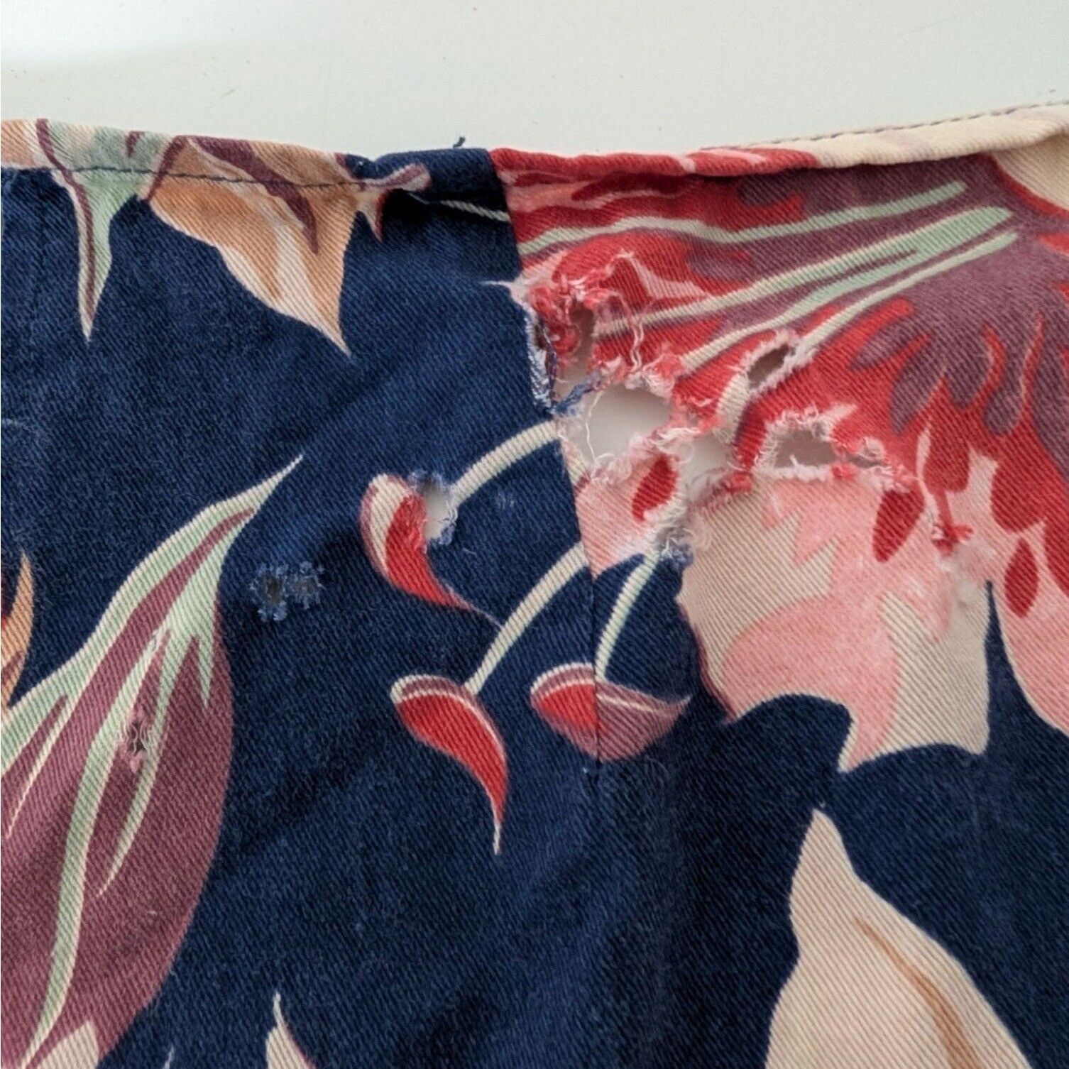 Ralph Lauren Ralph Lauren Country Floral Wrap Skirt Womens Size Medium Size 36" / US 14 / IT 50 - 4 Thumbnail