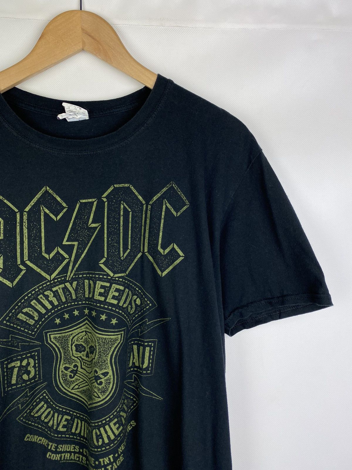 Band Tees Ac/DC ACDC band tour t shirt Size US XL / EU 56 / 4 - 4 Thumbnail