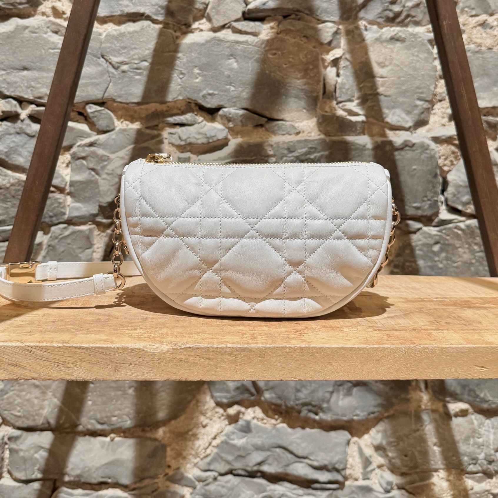 Dior Dior 2021 White Cannage Leather Small Vibe Hobo Two Way Bag Size ONE SIZE - 5 Thumbnail