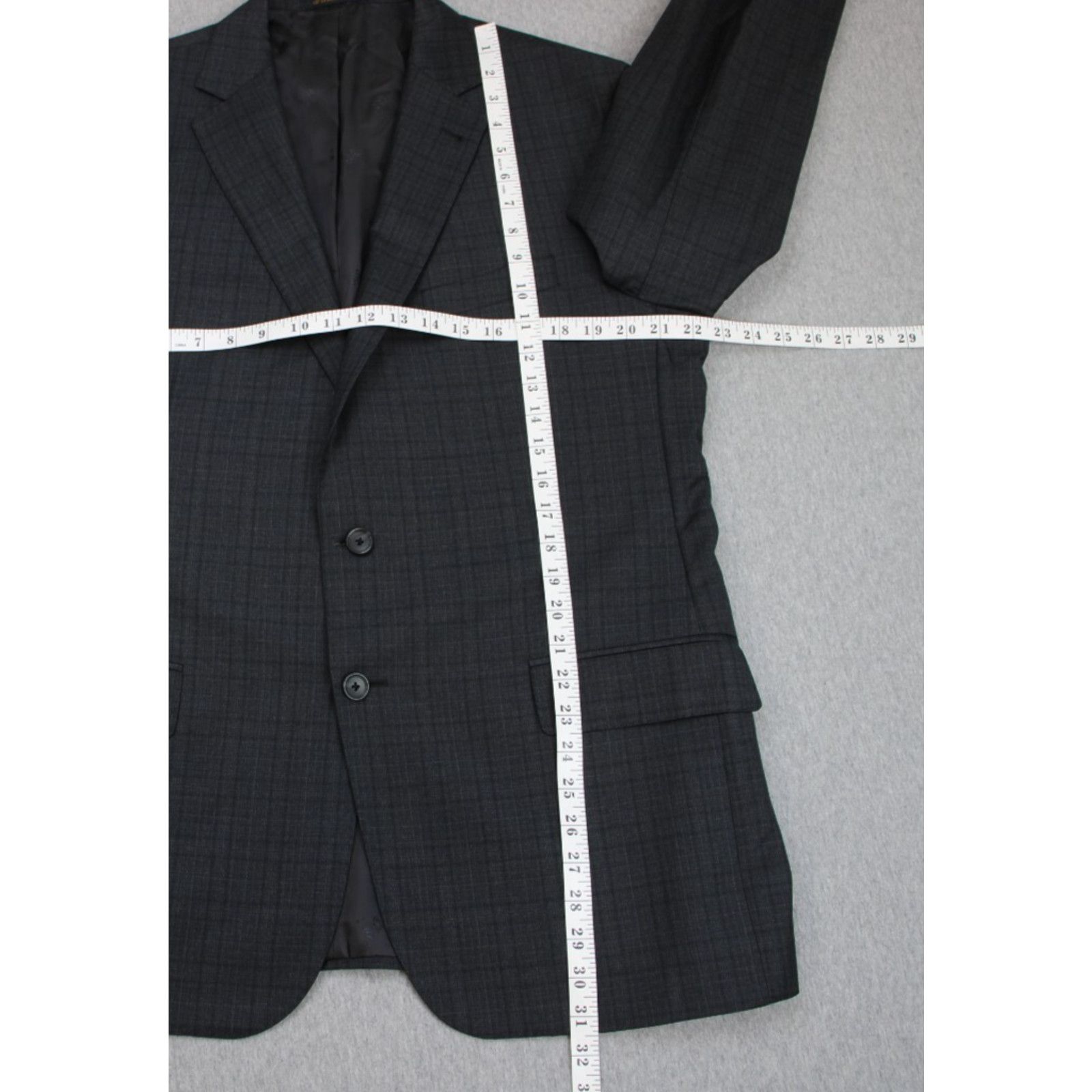 Jos. A. Bank Jos A Bank Blazer Mens 44R Gray Wool Reserve Tailored Fit Size 44R - 11 Thumbnail