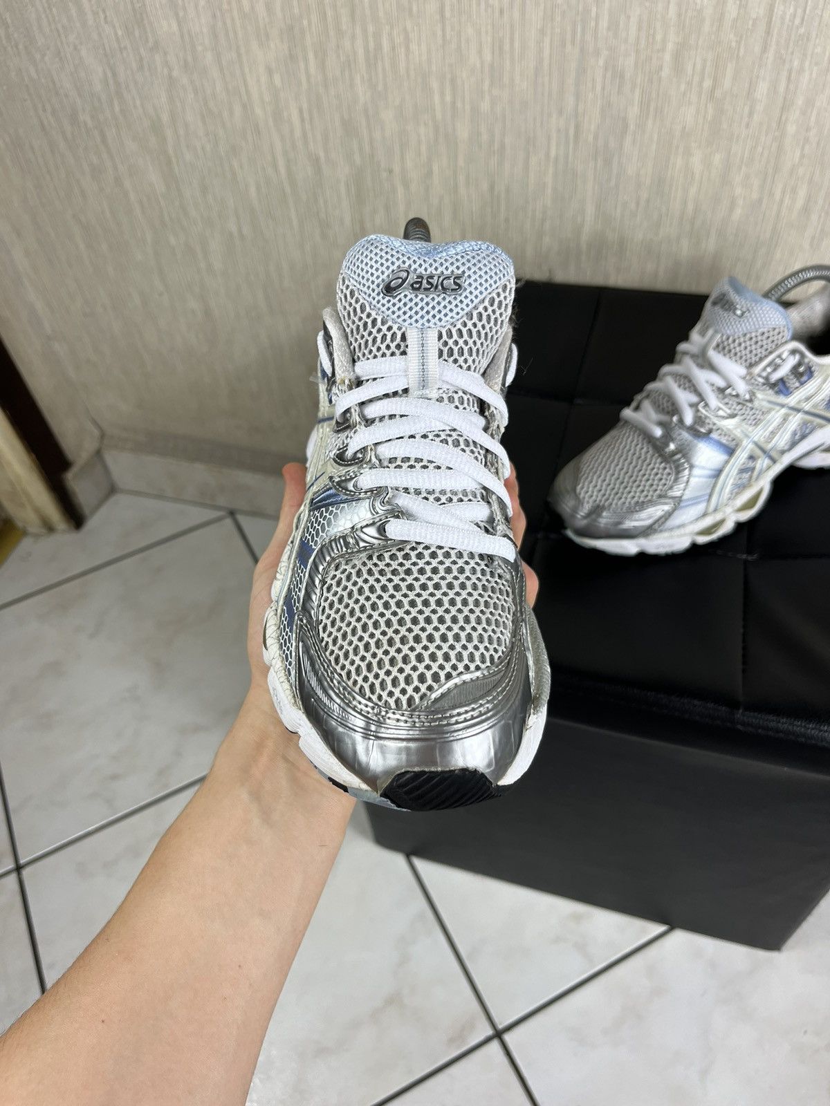 Vintage Asics gel nimbus 12 silver blue mesh sneakers shoes