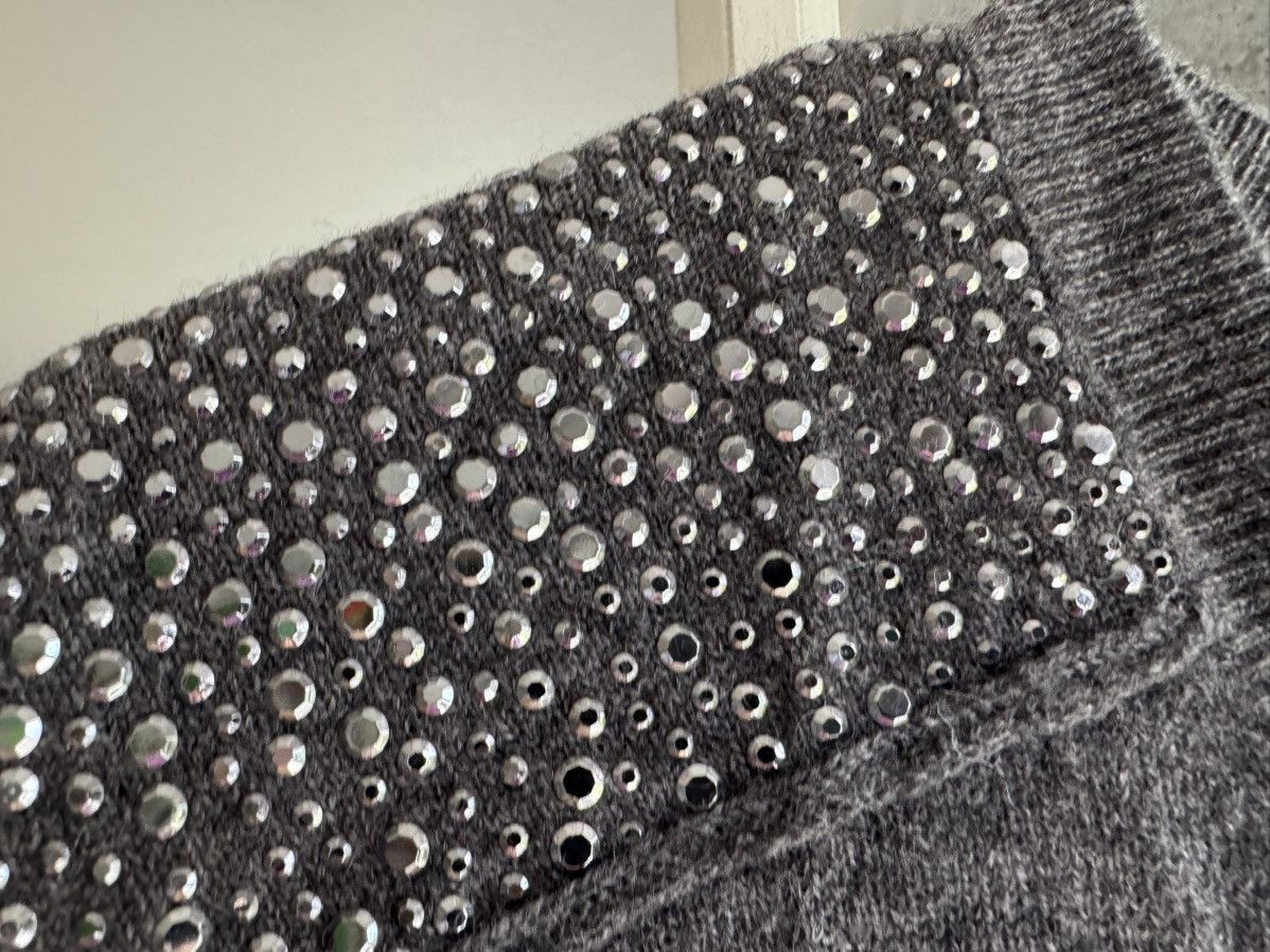 Bloomingdale's Bloomingdale's 100% Cashmere Embellished Shoulders Sweater Size XS / US 0-2 / IT 36-38 - 8 Thumbnail