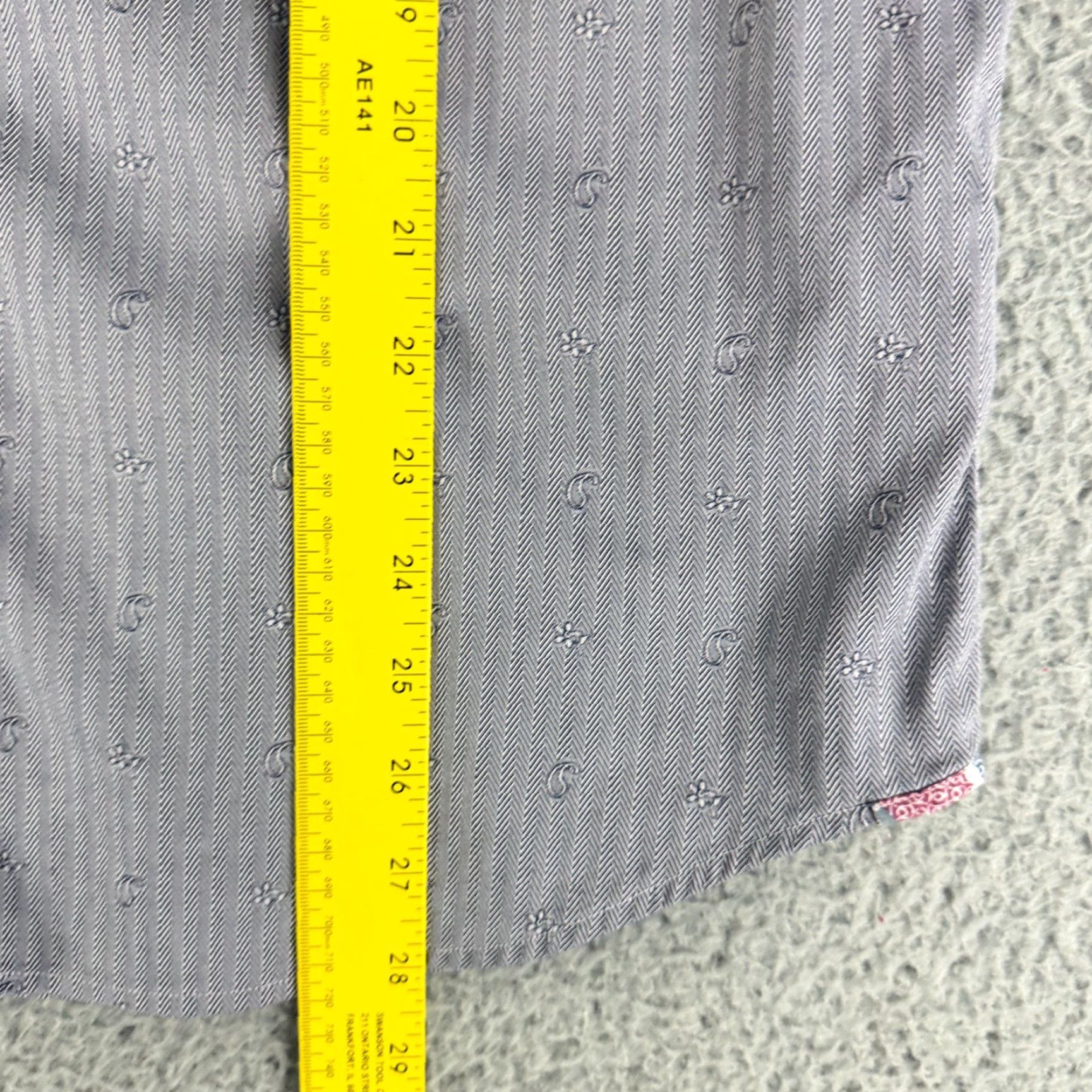 Robert Graham Robert Graham Modern American Button-Up Shirt Men L Tailored Herringbone Gray Cotton Long Sleeve Casual Party/Cocktail Travel Brown? Size US L / EU 52-54 / 3 - 6 Thumbnail