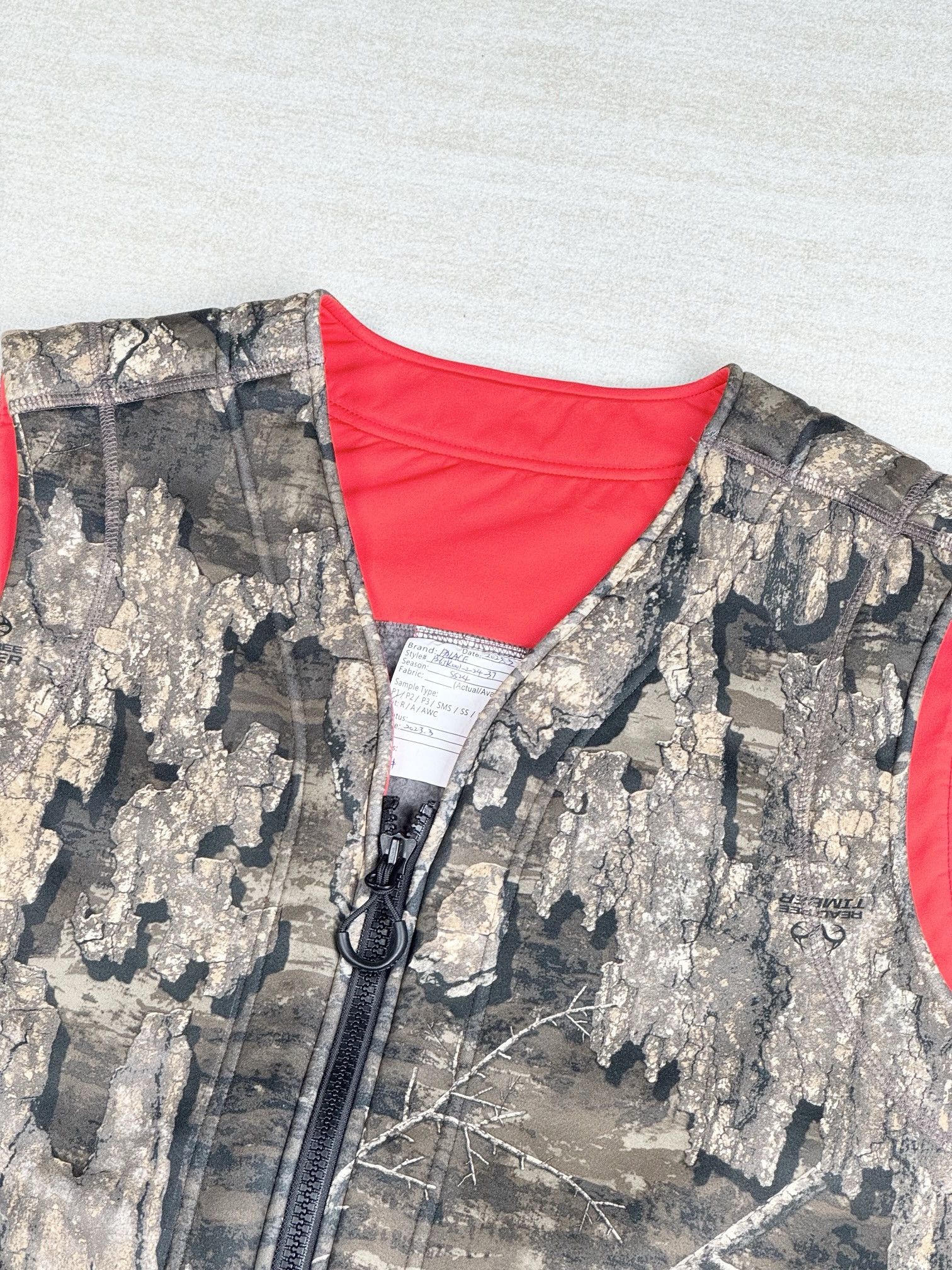Palace windstopper real tree camo vest Size US L / EU 52-54 / 3 - 5 Thumbnail