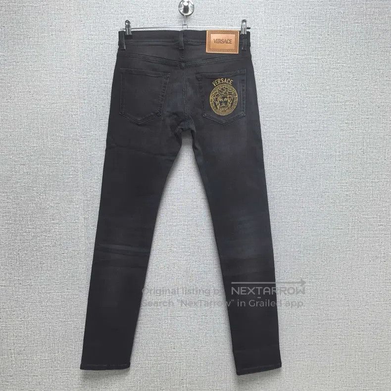 Versace Versace Classic Medusa embroidered jeans Size US 34 / EU 50 - 1 Thumbnail