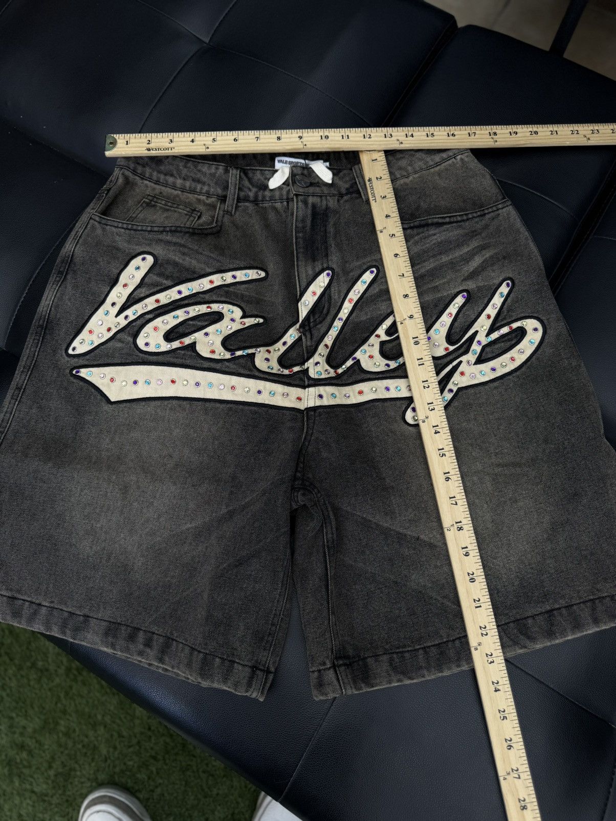Vale Valley Vale Skittles Stones Shorts Size 32 (NEW) Size US 32 / EU 48 - 8 Thumbnail