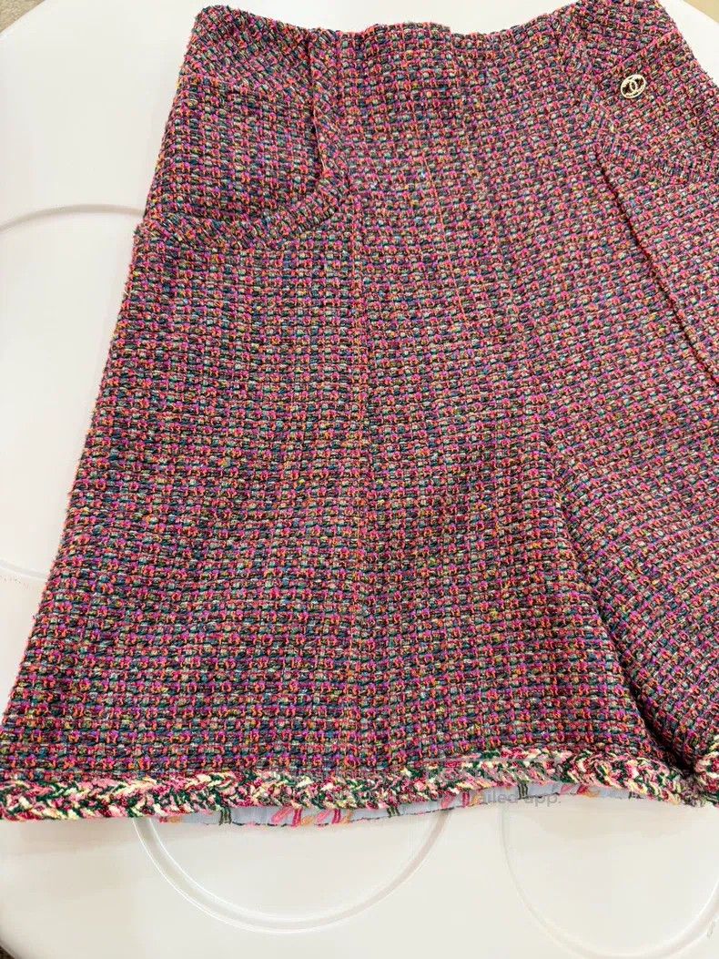 Chanel Chanel 19p colourful knitted shorts Size 25" / US 0 / IT 36 - 4 Thumbnail