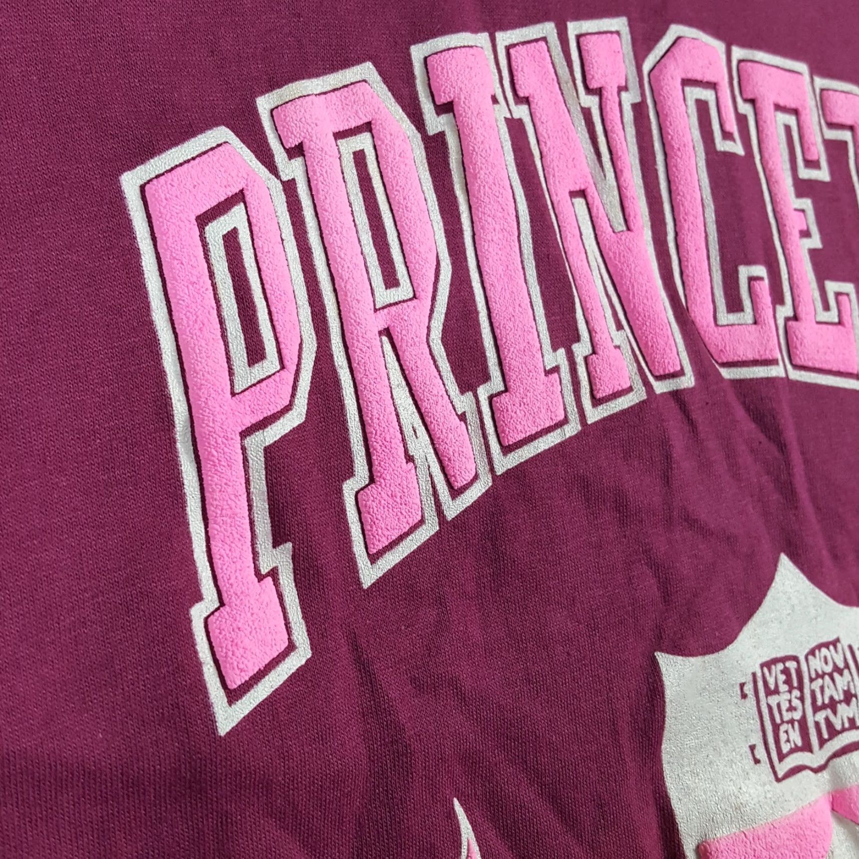 Vintage VINTAGE Princeton Tigers Puff Print Shirt Mens Large Pink College Ivy League USA Made 90s 00s Preppy University T Shirt Size US L / EU 52-54 / 3 - 4 Thumbnail