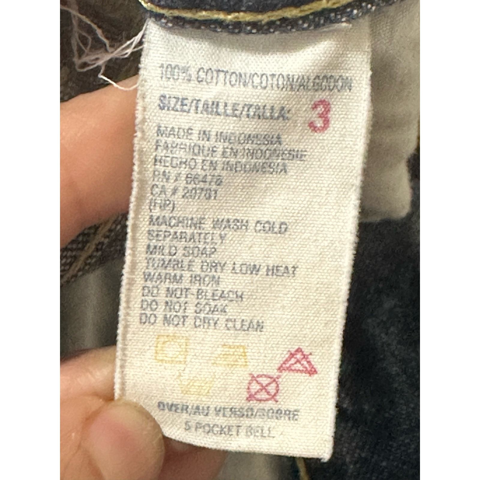 Tommy Hilfiger Tommy Hilfiger vintage denim cuffed shorts size 3 Size 28" / US 6 / IT 42 - 3 Thumbnail